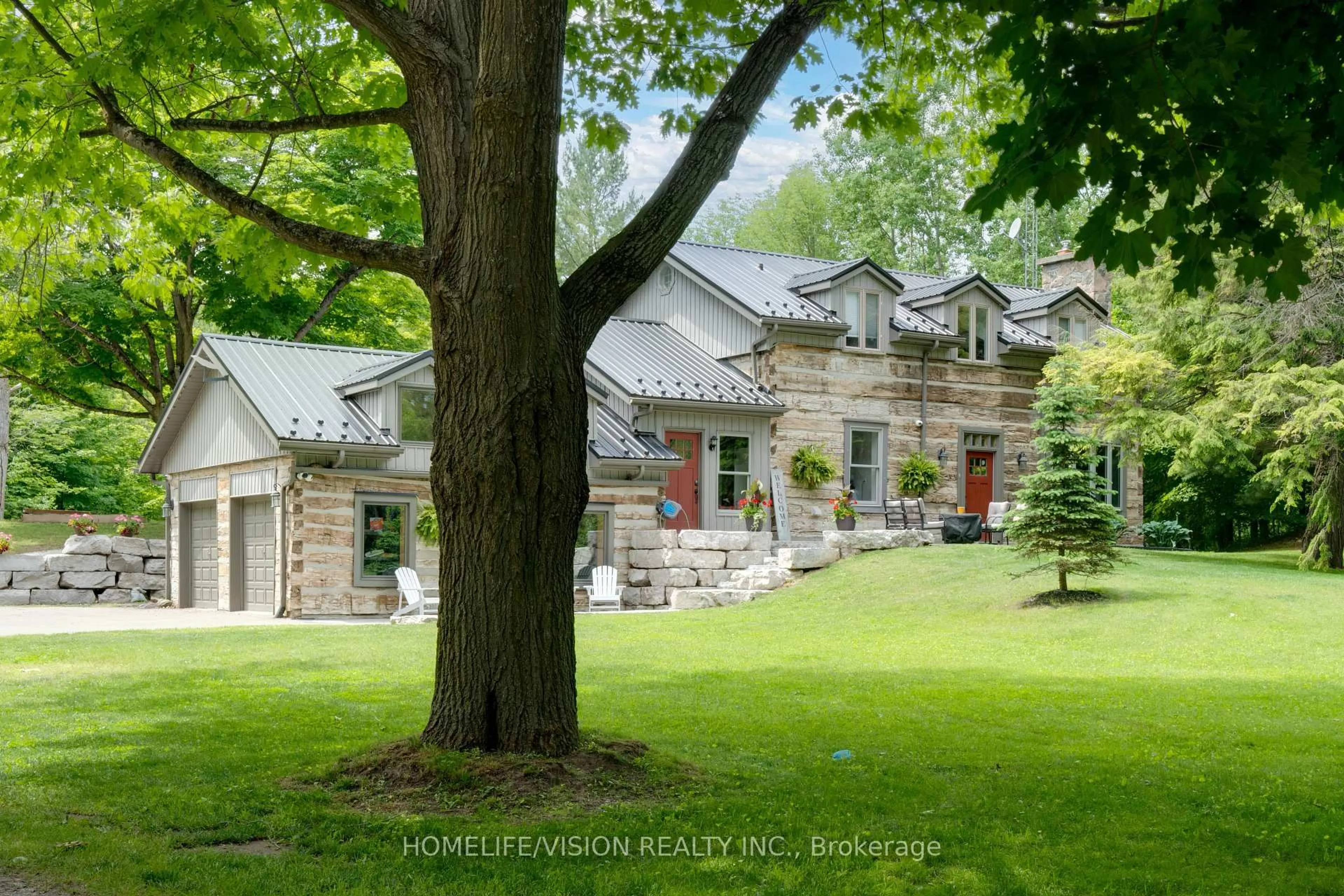Patio, street for 24 The Pines Lane, Brock Ontario L0C 1H0