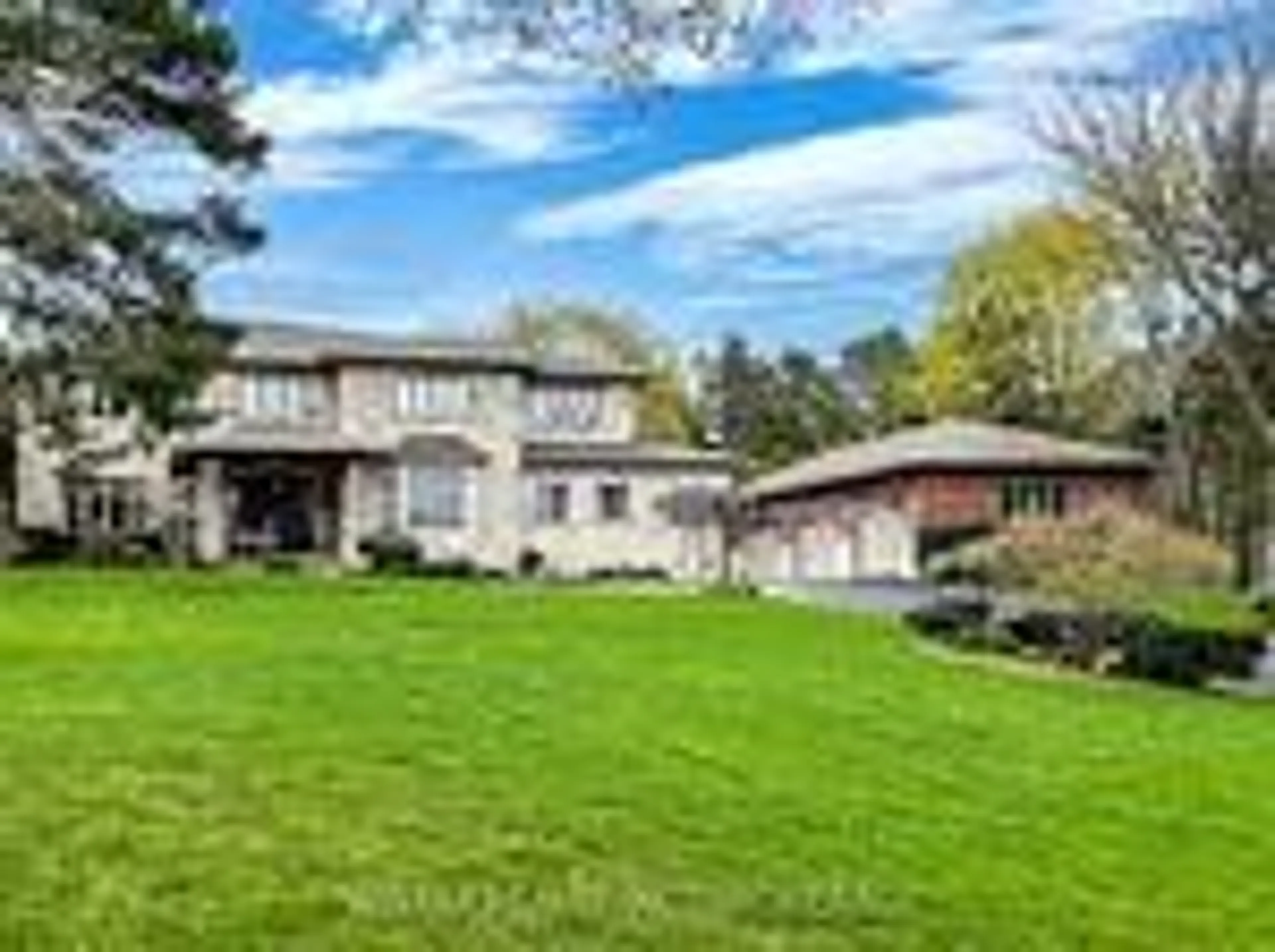 A pic from outside/outdoor area/front of a property/back of a property/a pic from drone, unknown for 26 Blencathra Hill, Markham Ontario L6C 1G2