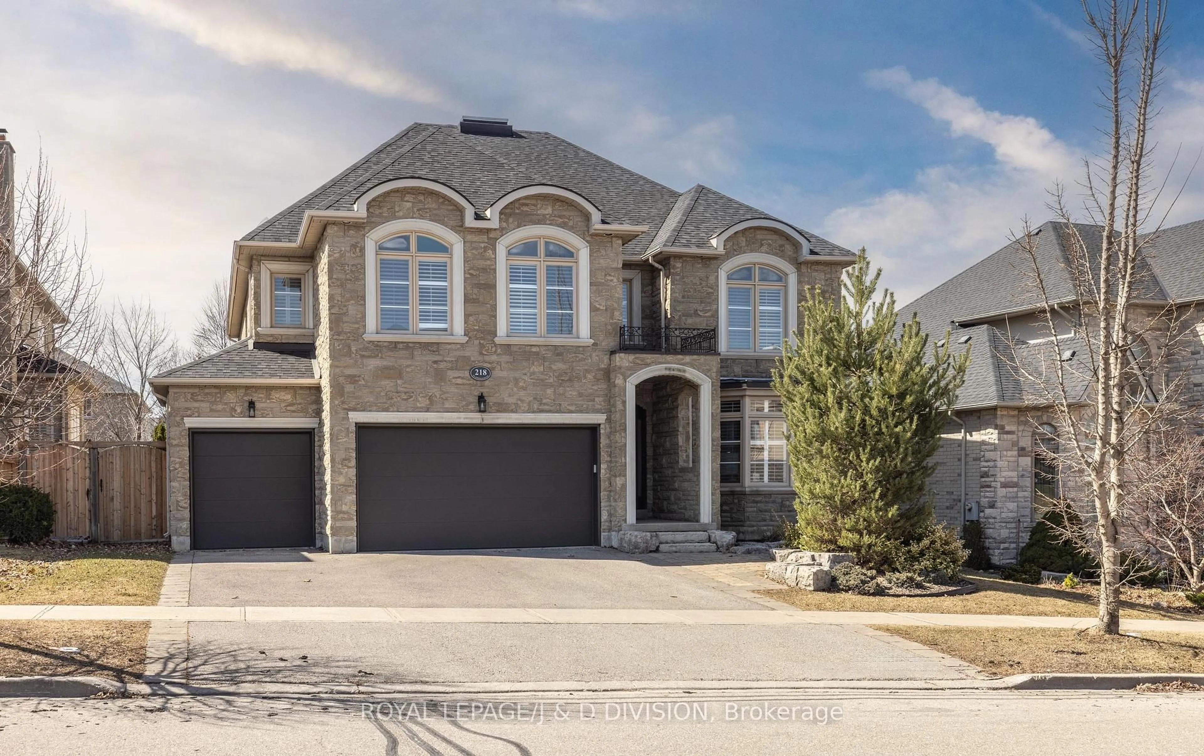 Home with brick exterior material, street for 218 Flamingo Rd, Vaughan Ontario L4J 8K6