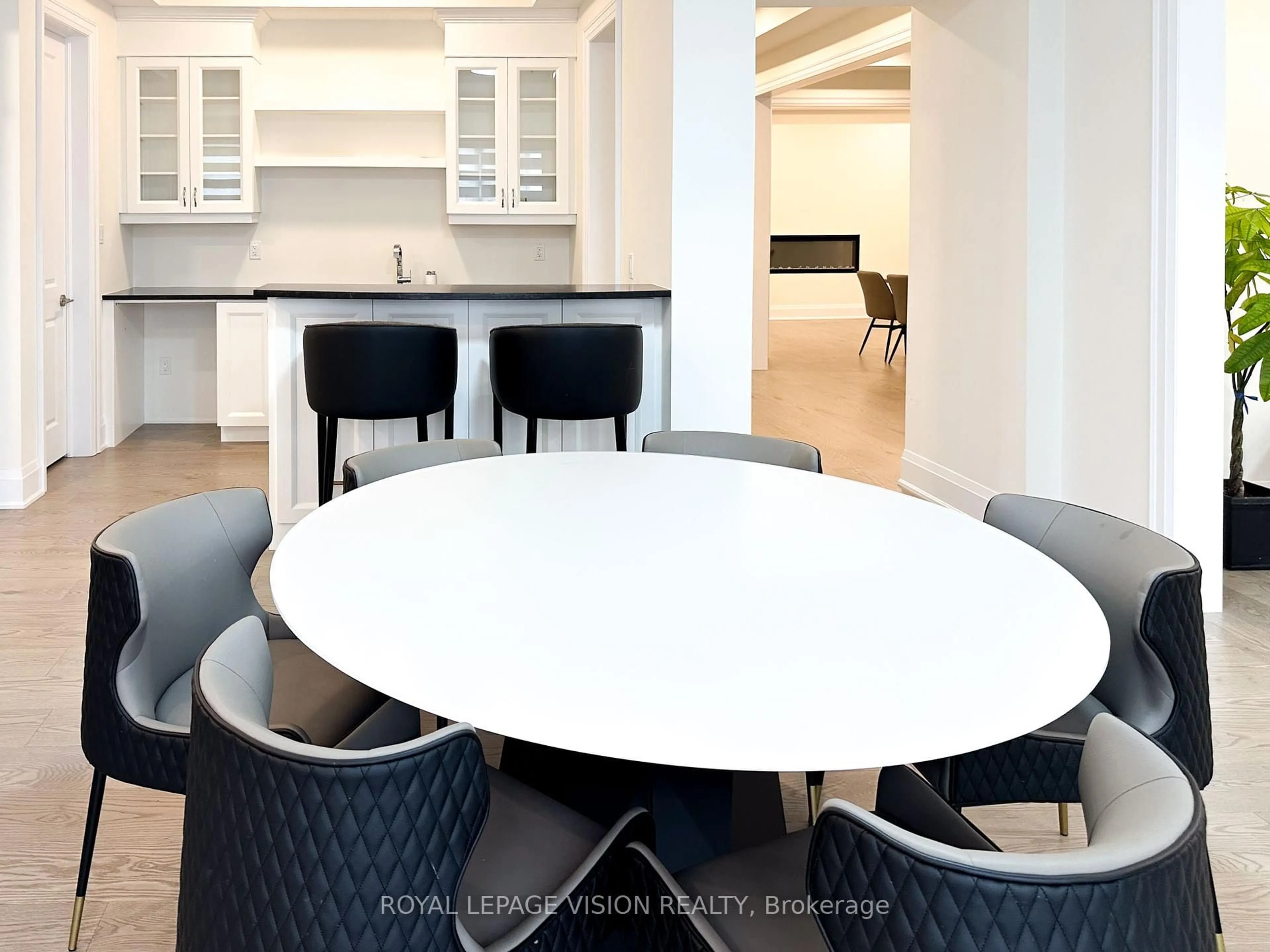 Unknown for 139 Ballantyne Blvd, Vaughan Ontario L3L 0E6