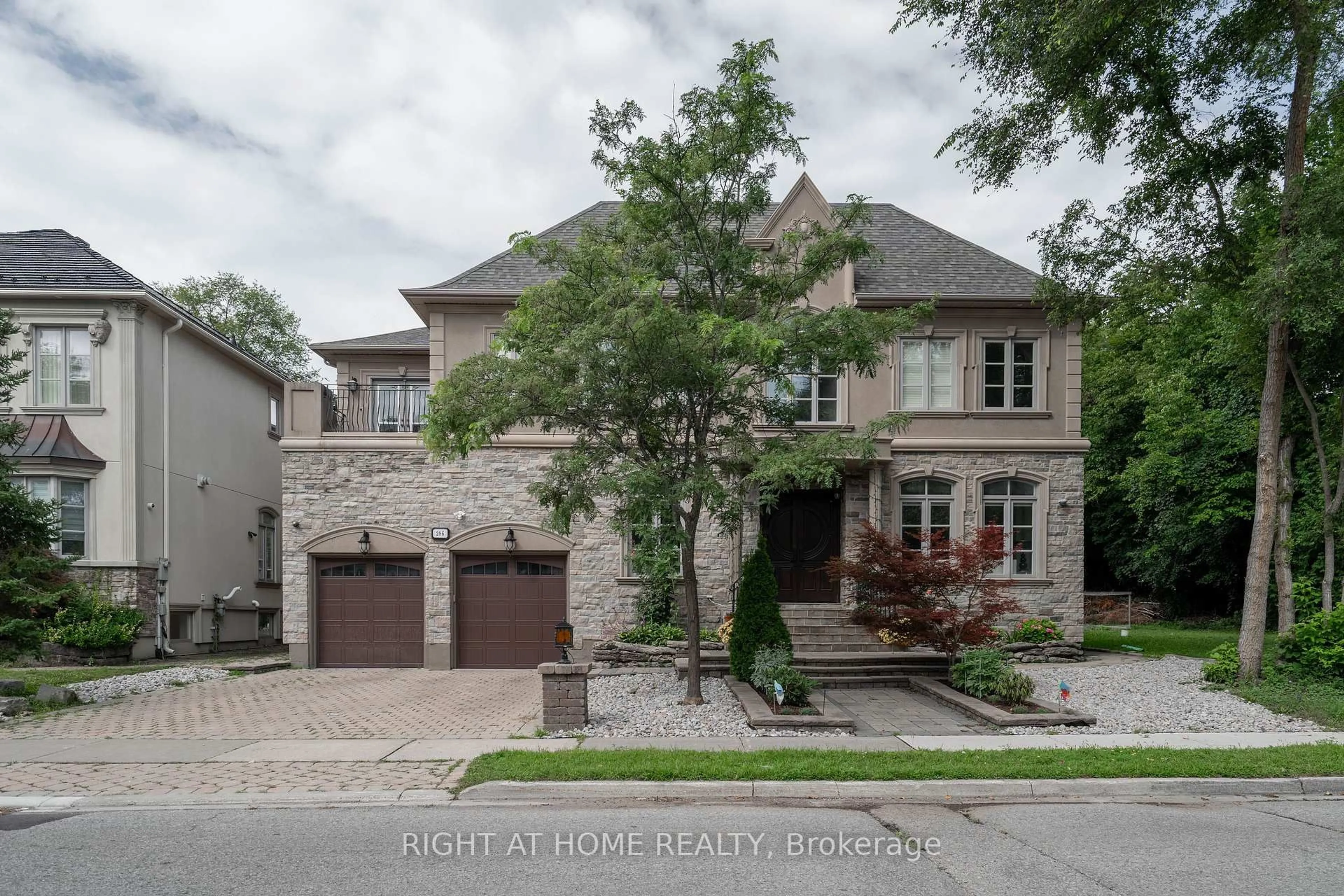 Home with brick exterior material, street for 286 Fern Ave, Richmond Hill Ontario L4C 6L4