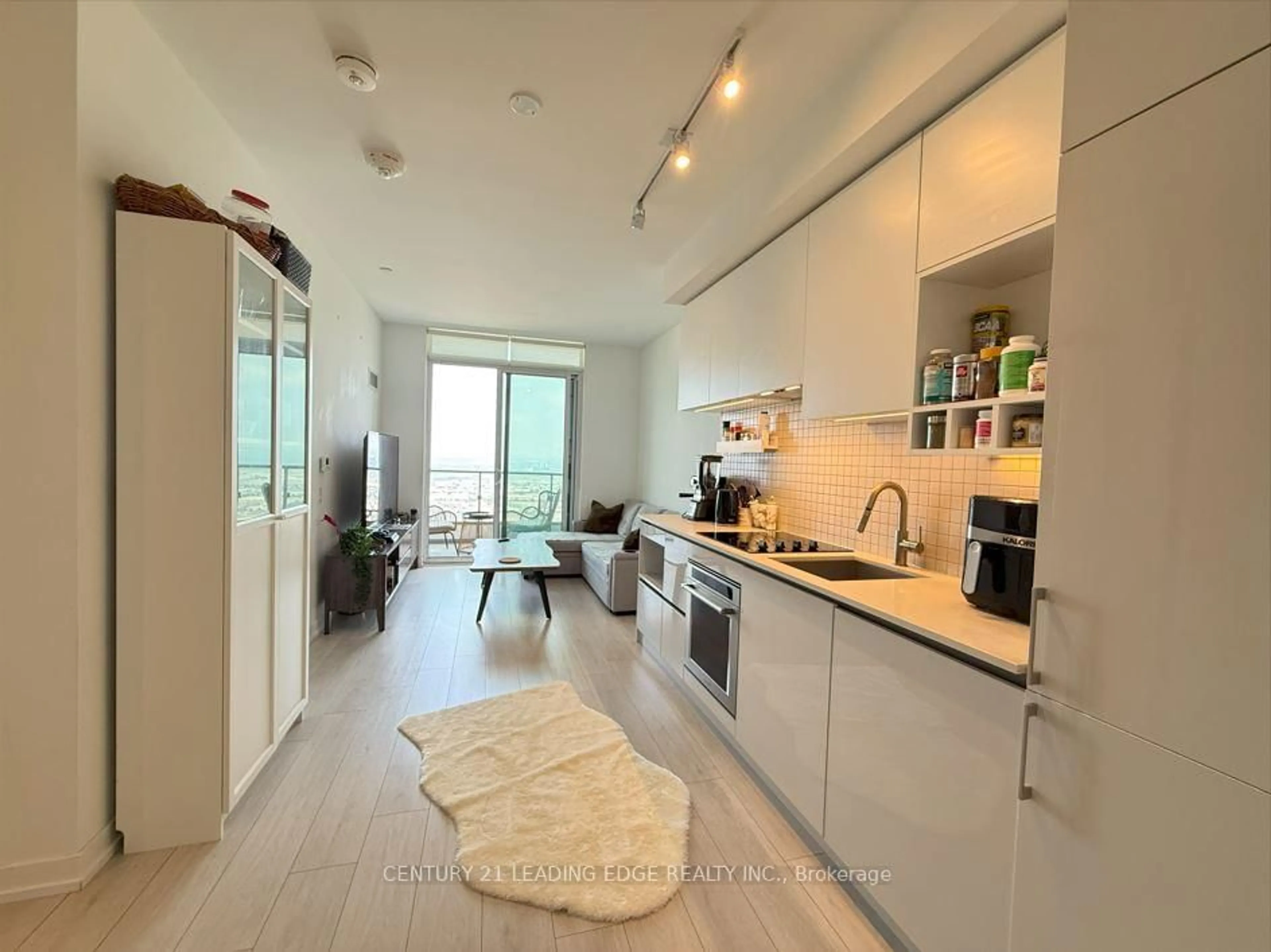 Unknown for 950 Portage Pkwy #5515, Vaughan Ontario L4K 0J7