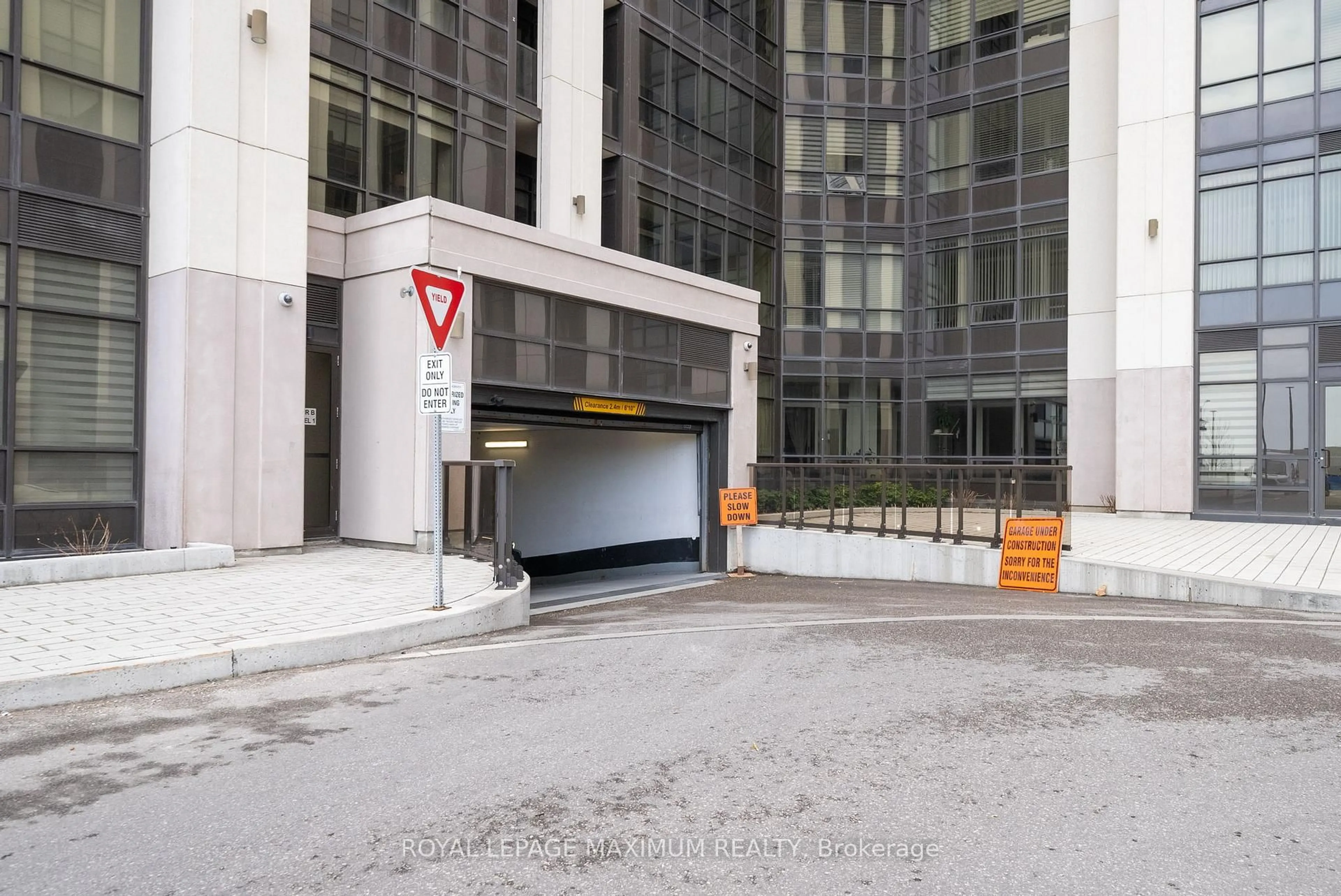 Parking for 9075 Jane St #1804, Vaughan Ontario L4K 0L7