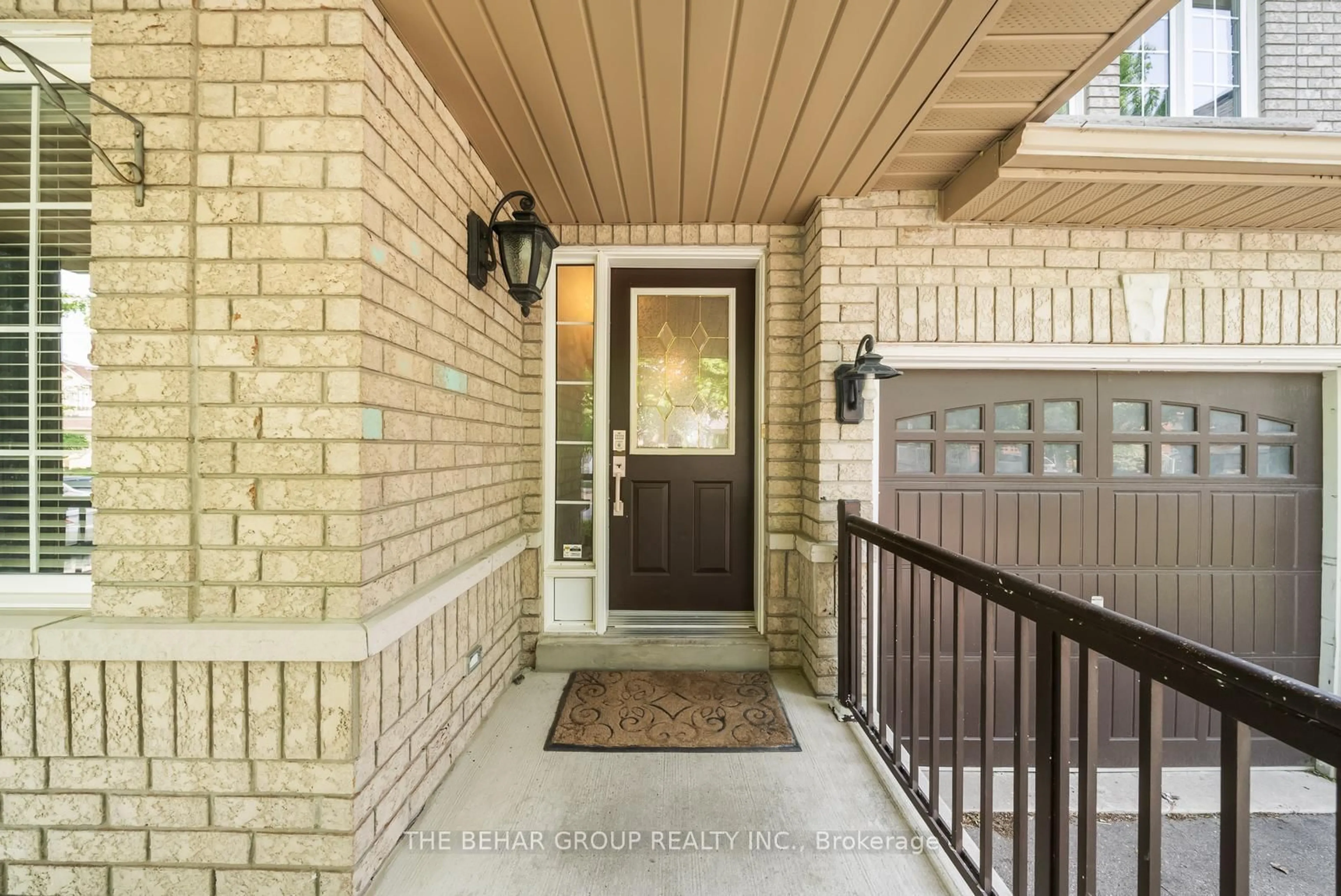 Indoor entryway for 24 Gracewell Rd, Markham Ontario L6E 1W9