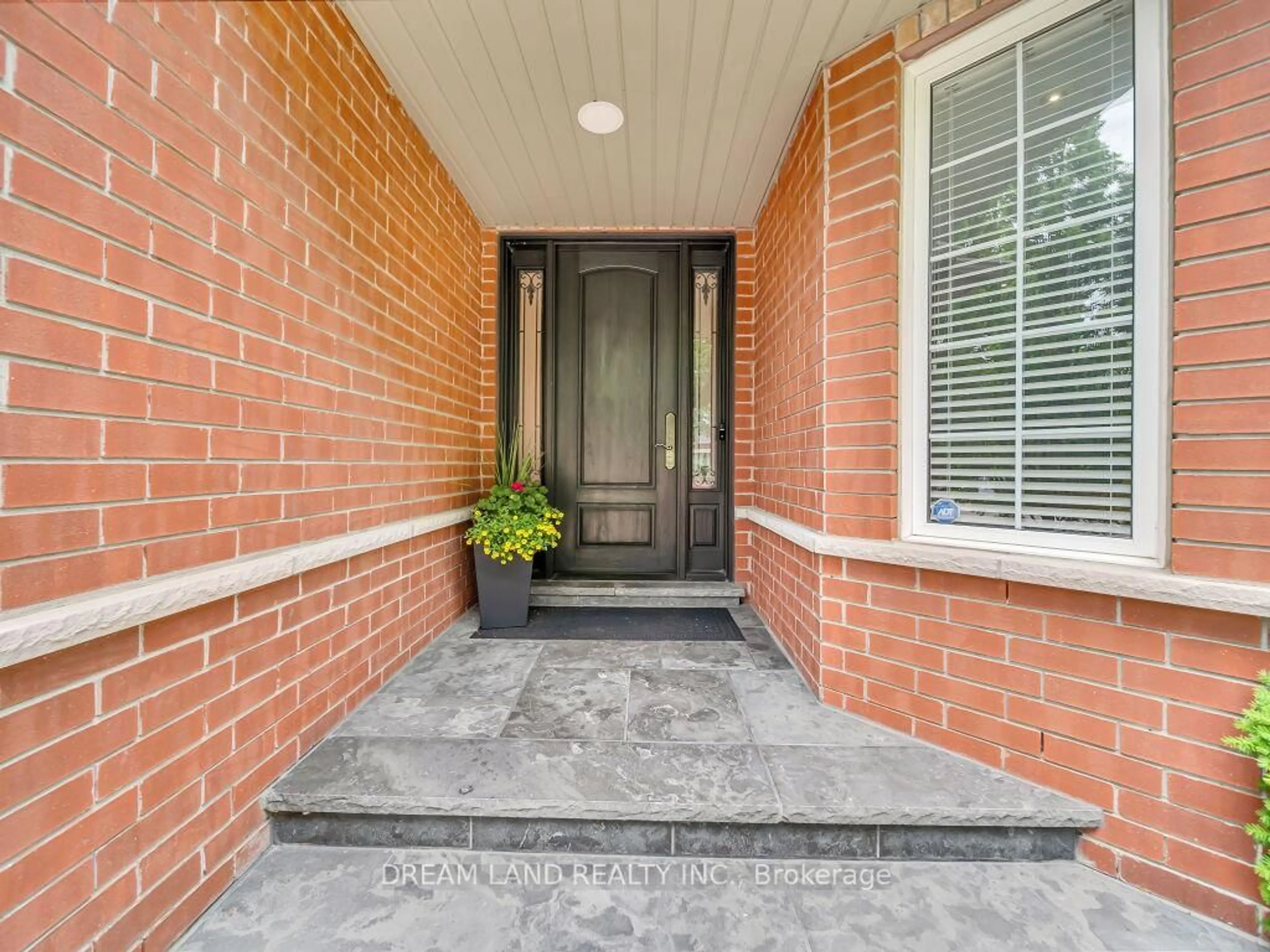 Unknown for 90 Red Ash Dr, Markham Ontario L3S 4L2
