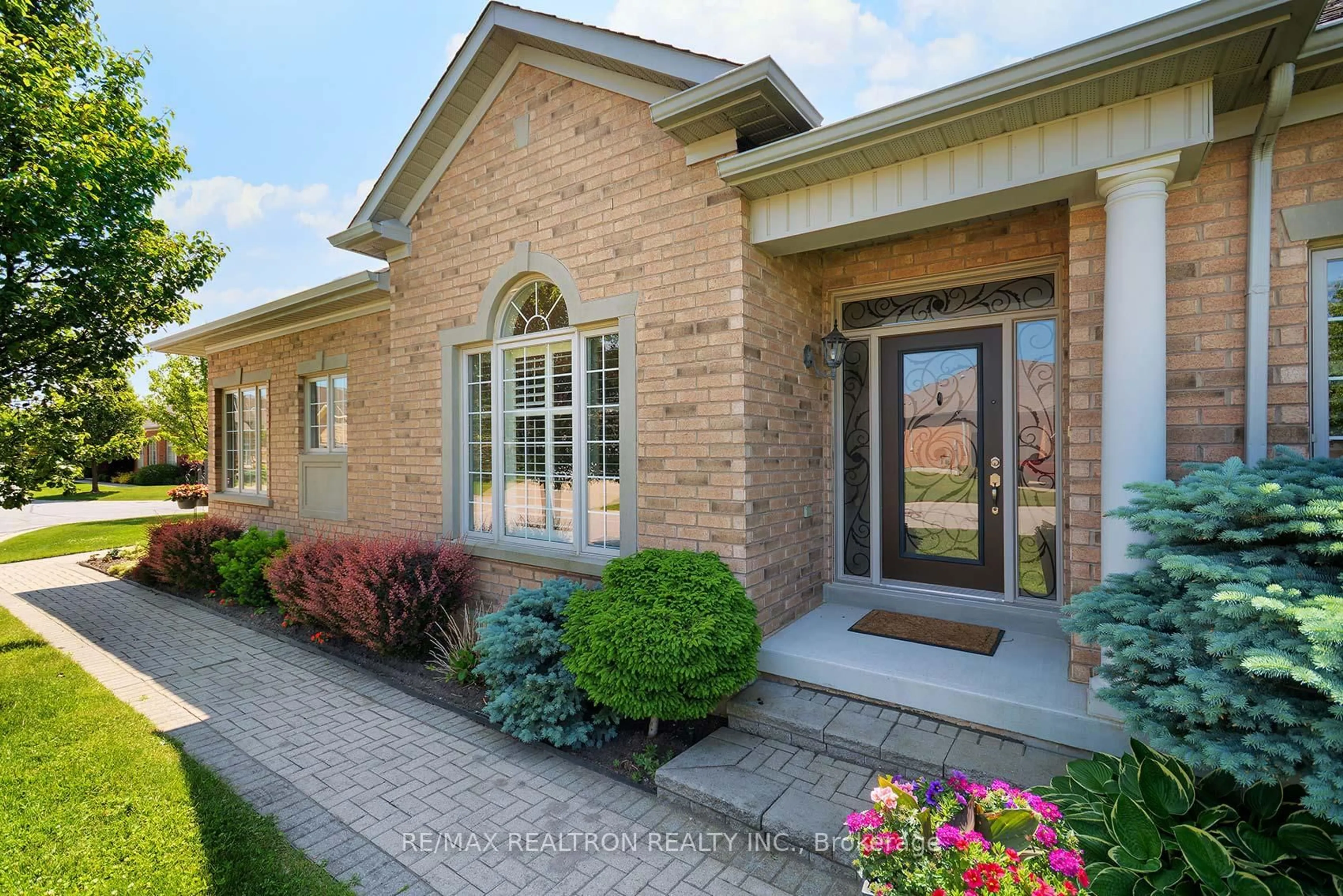 Home with brick exterior material, street for 2 Wethered Way, Whitchurch-Stouffville Ontario L4A 0K6