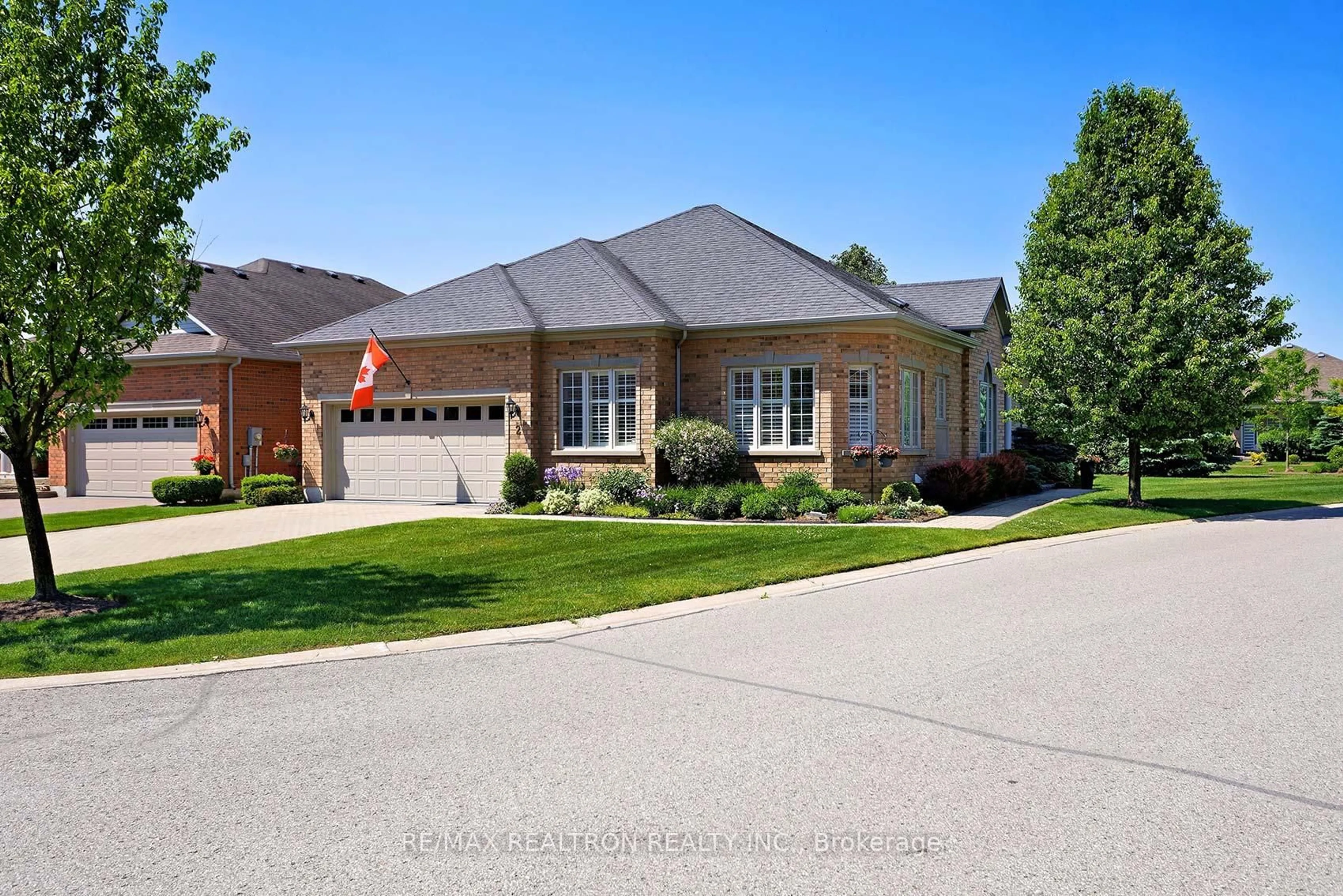 Home with brick exterior material, street for 2 Wethered Way, Whitchurch-Stouffville Ontario L4A 0K6