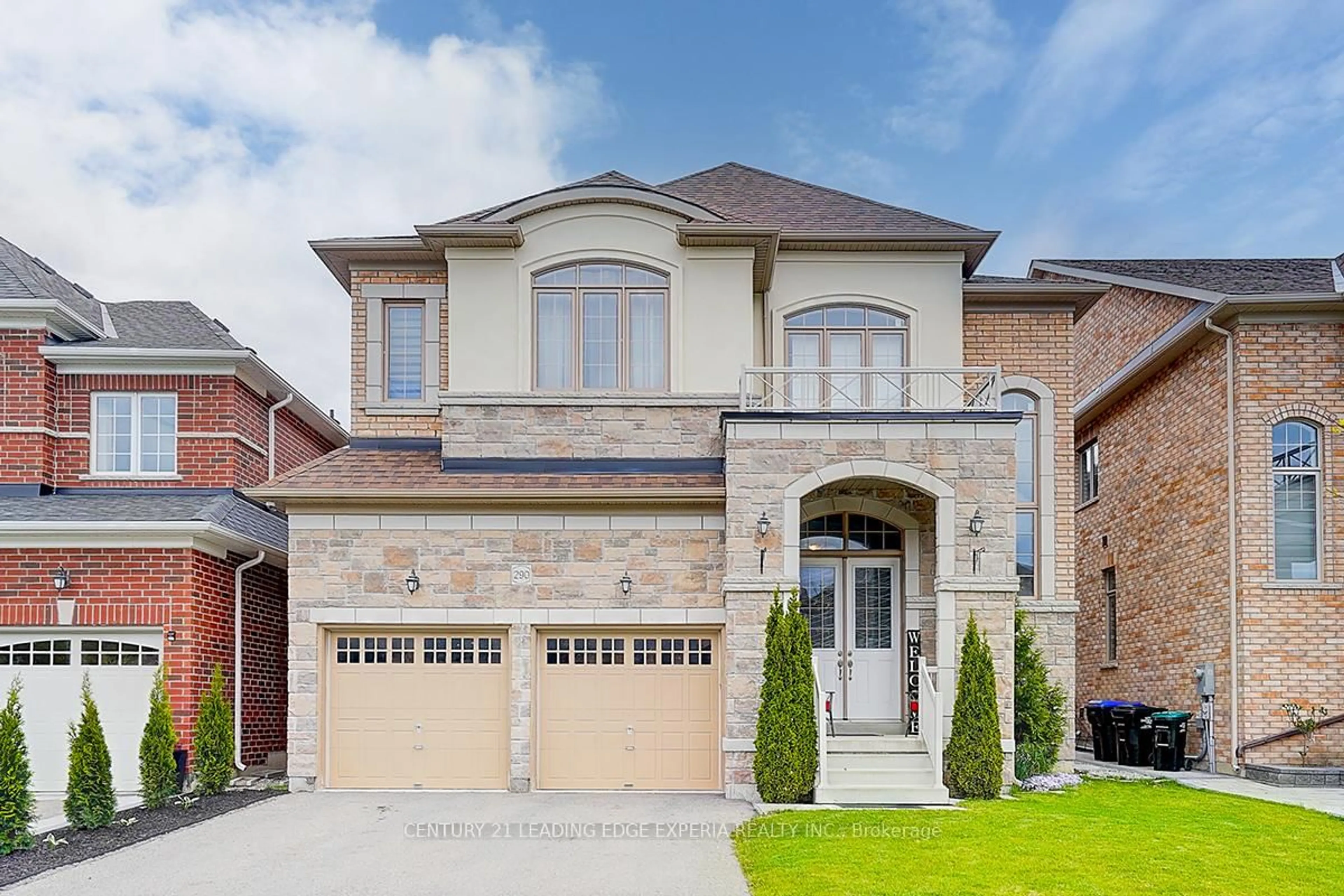 Home with brick exterior material, street for 290 Inverness Way, Bradford West Gwillimbury Ontario L3Z 2A6
