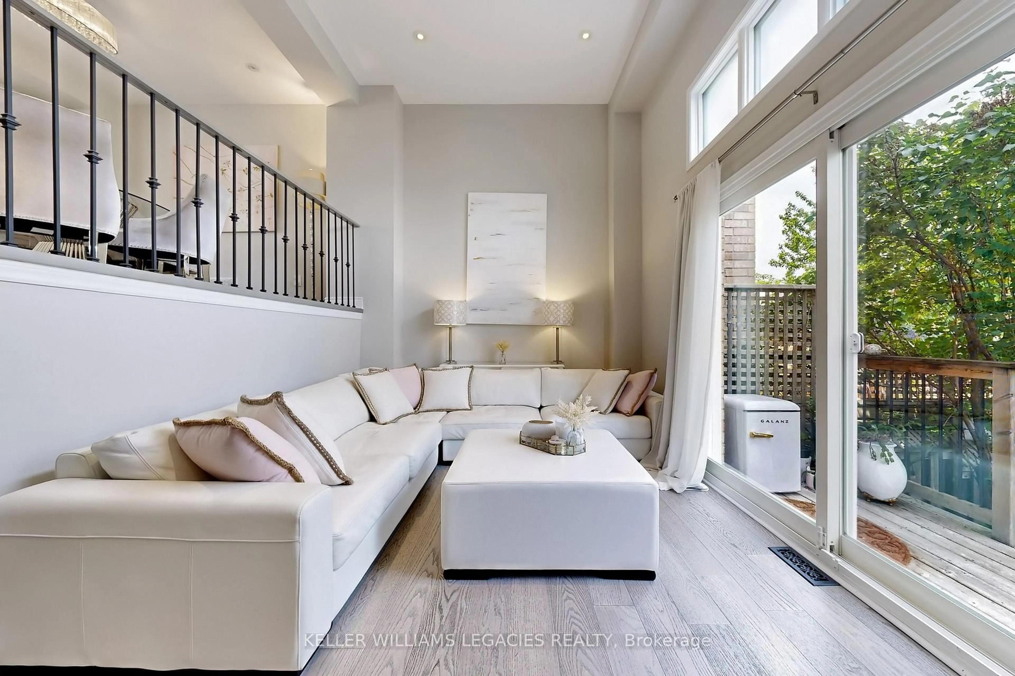 Living room with furniture, unknown for 69 Crieff Ave, Vaughan Ontario L6A 2B9