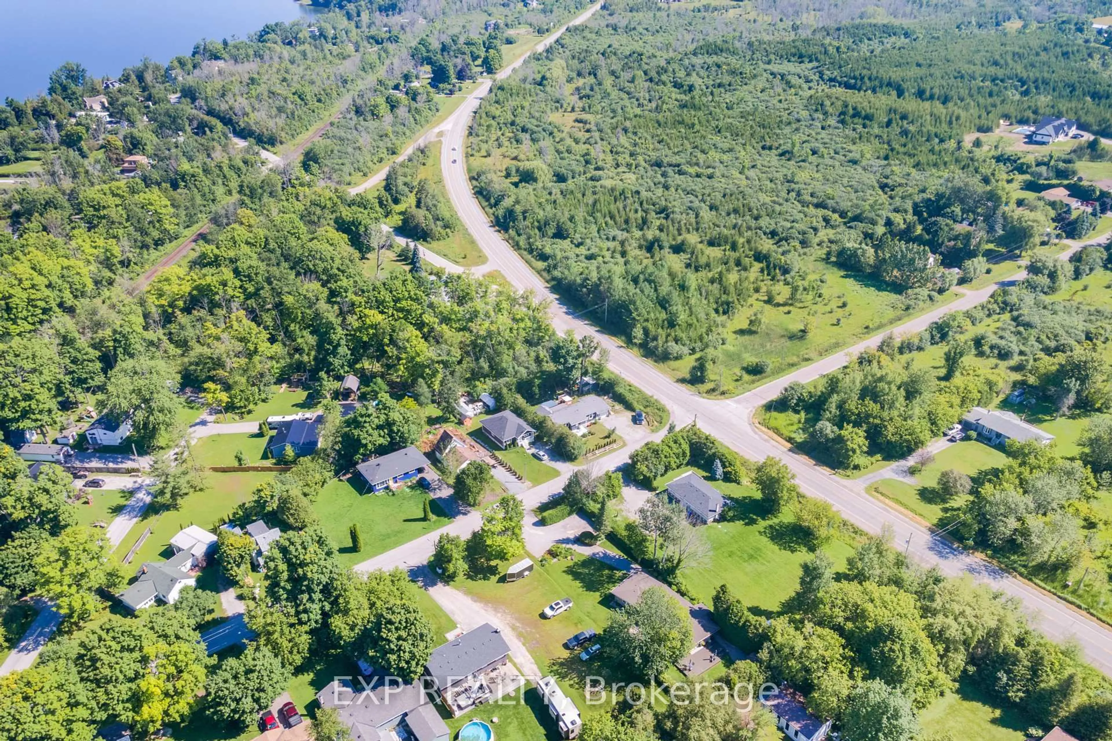 A pic from outside/outdoor area/front of a property/back of a property/a pic from drone, street for B393 Thorah Concession 2 Rd, Brock Ontario L0K 1A0