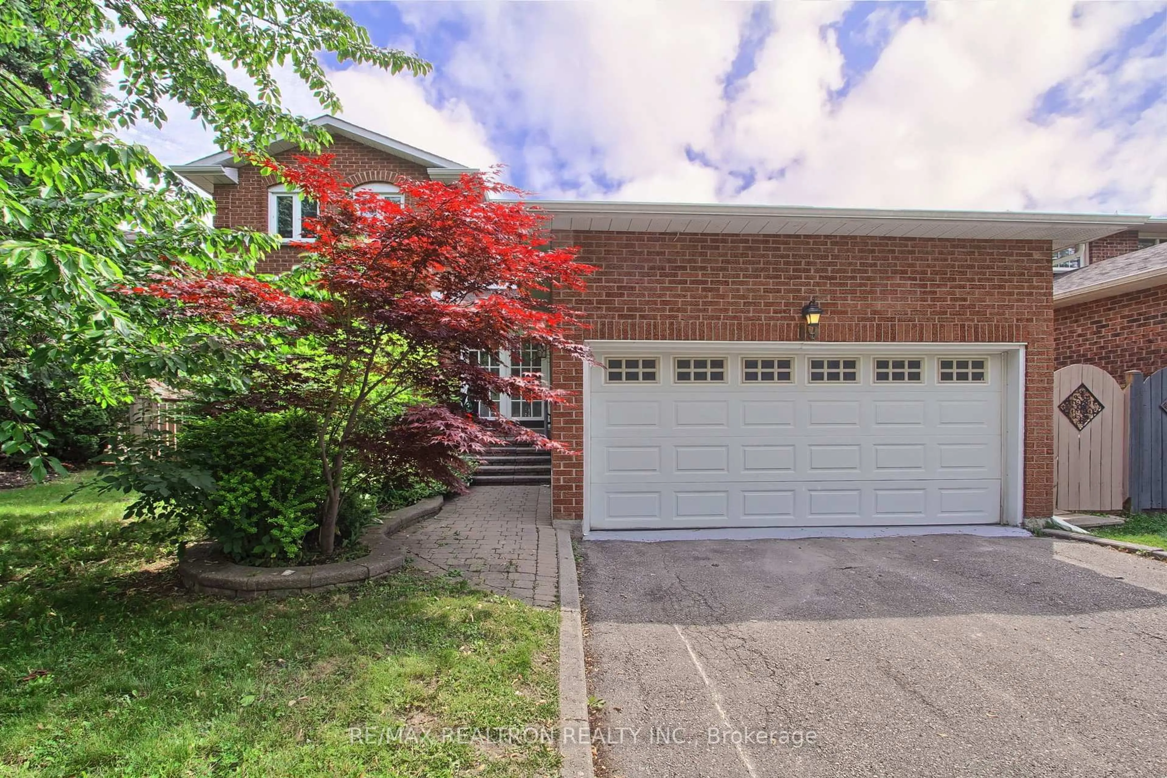 Home with brick exterior material, street for 19 Crystal Dr, Richmond Hill Ontario L4C 7Z4