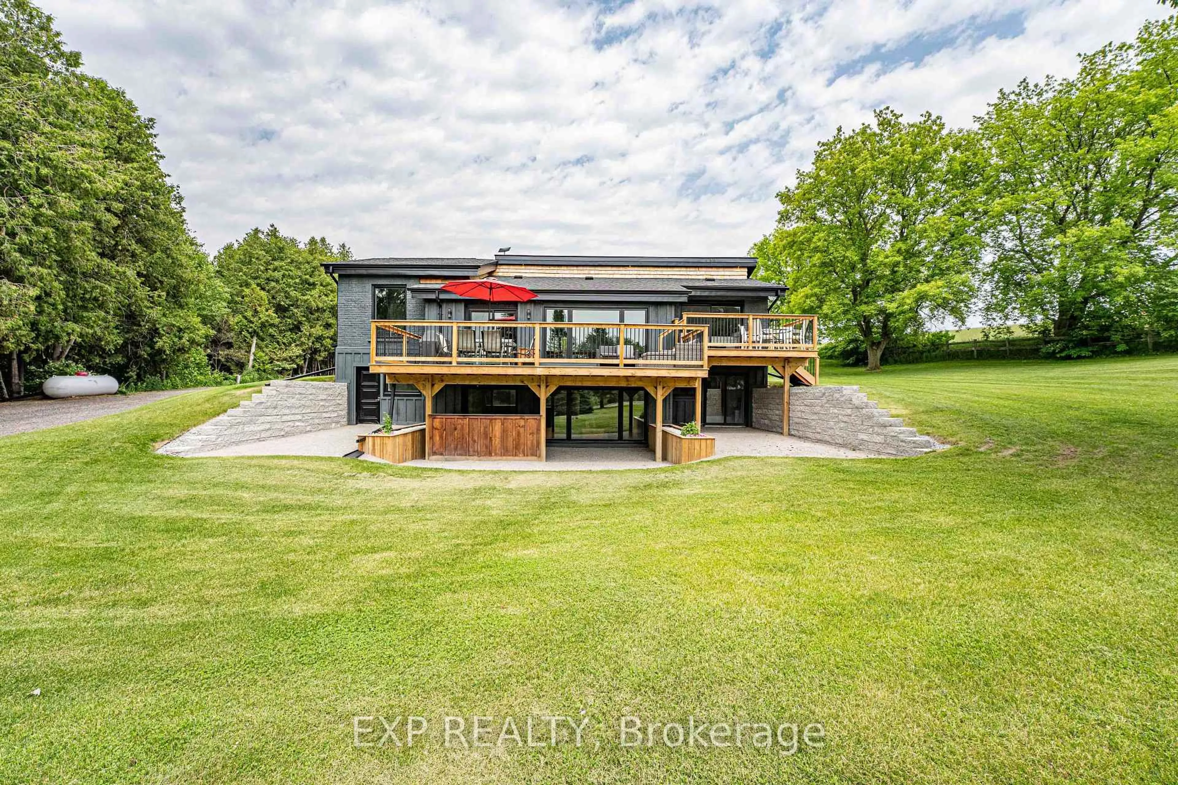 A pic from outside/outdoor area/front of a property/back of a property/a pic from drone, building for 12329 York Durham Line, Uxbridge Ontario L0E 1T0