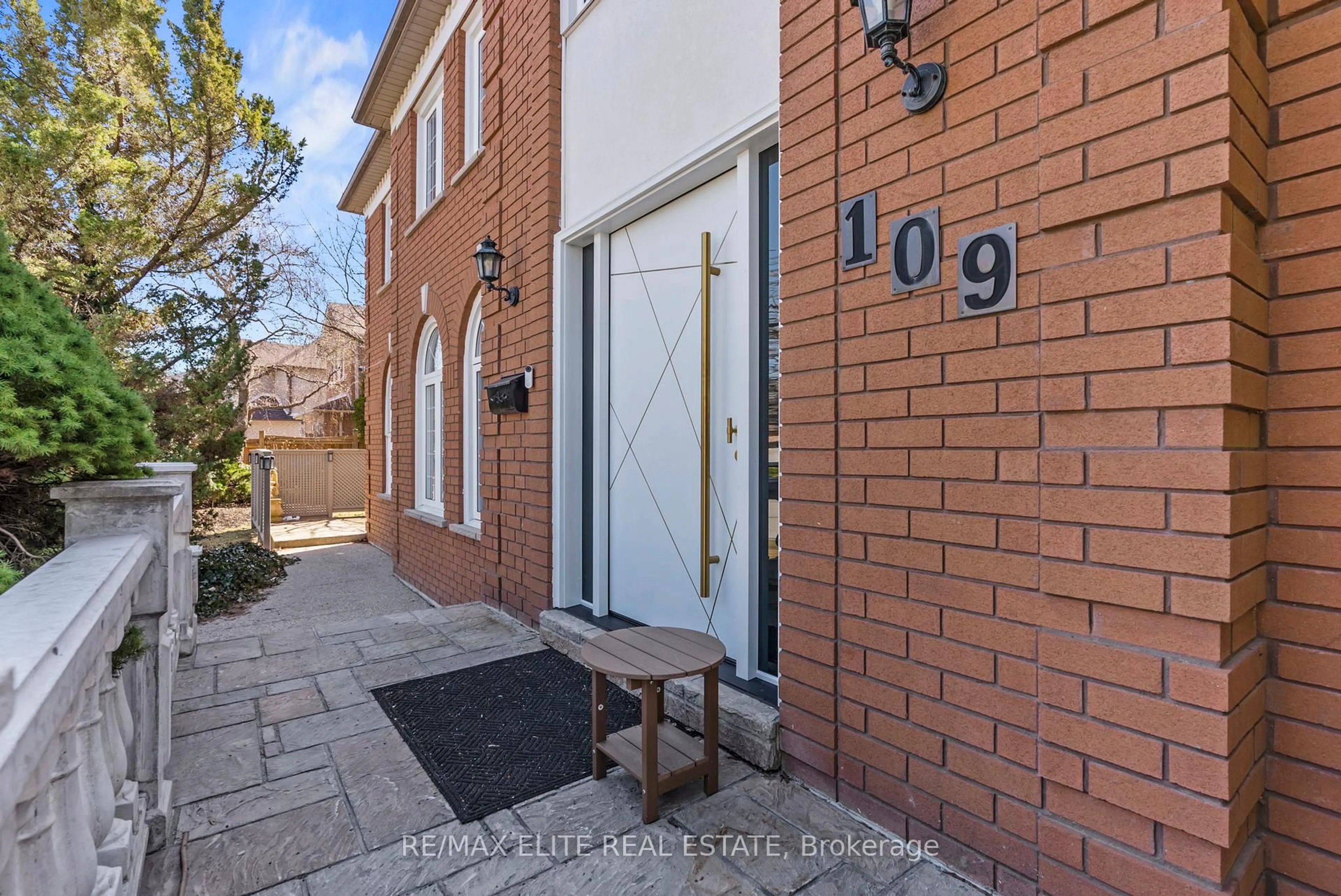 Unknown for 109 Angelina Ave, Vaughan Ontario L4L 8N9