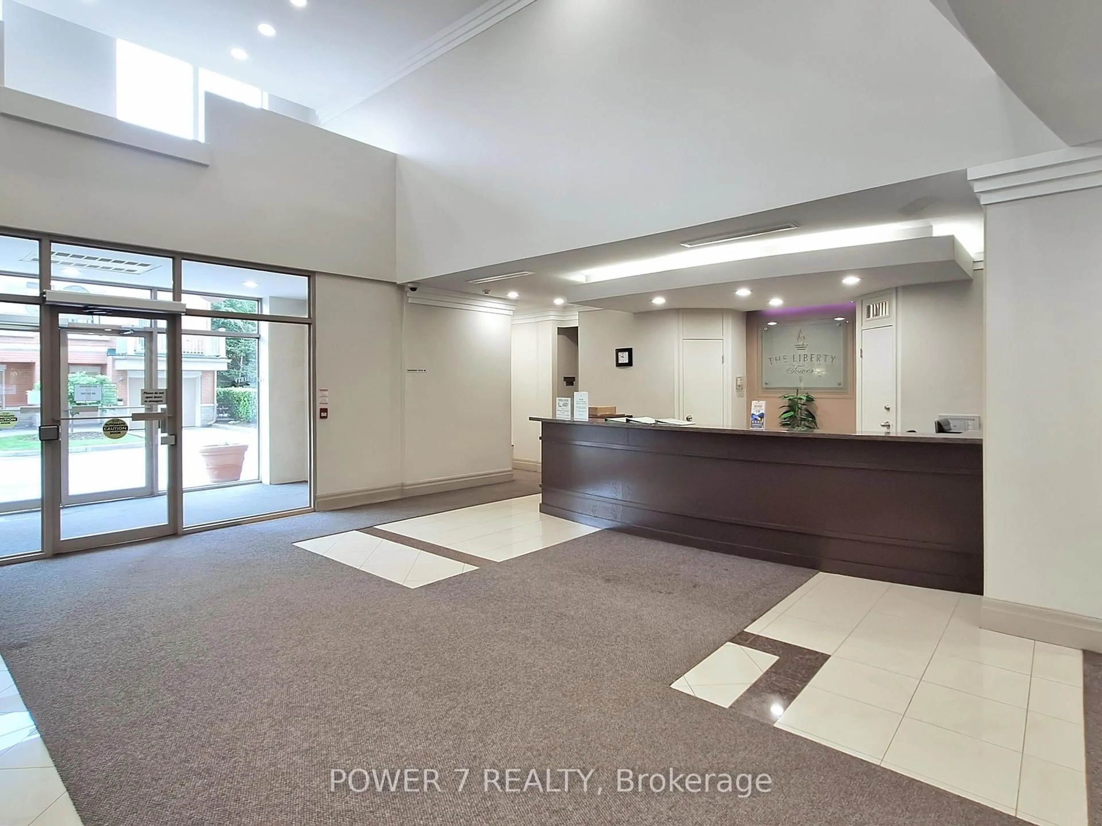 Indoor foyer for 25 Times Ave #Ph03, Markham Ontario L3T 7X5