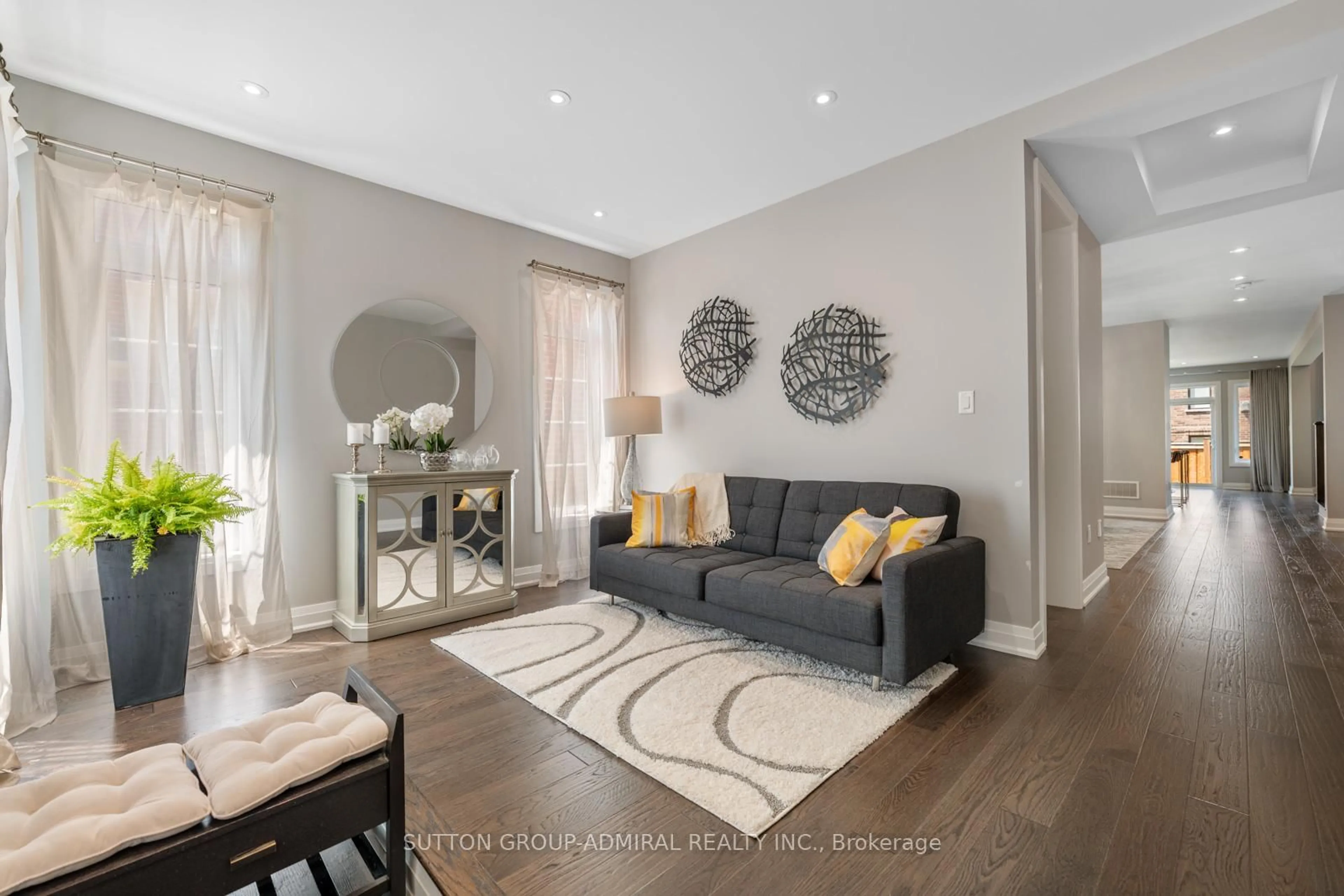 Living room with furniture, unknown for 601 Mactier Dr, Vaughan Ontario L4H 4T9