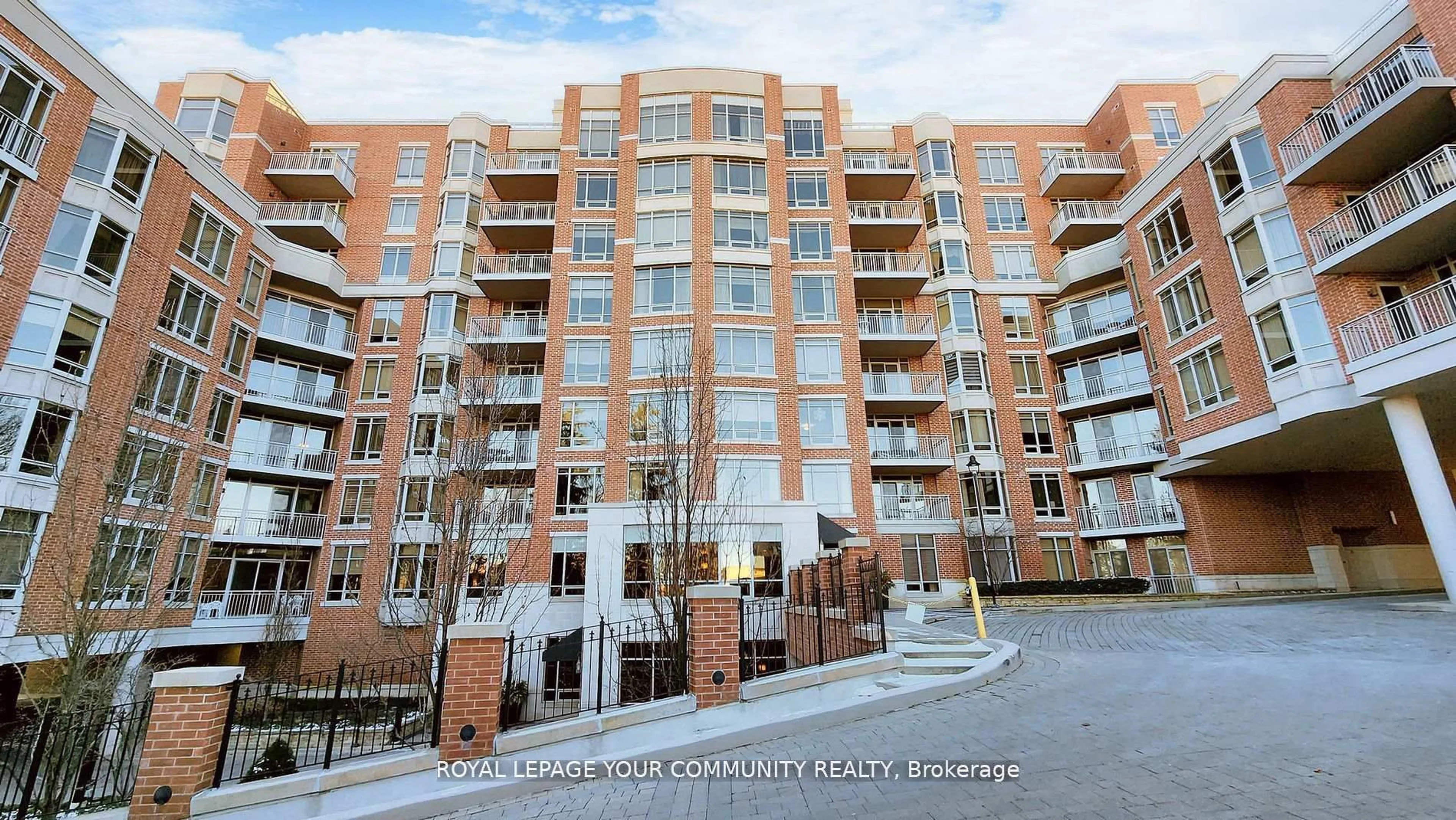 Unknown for 10101 Yonge St #303, Richmond Hill Ontario L4C 0V6