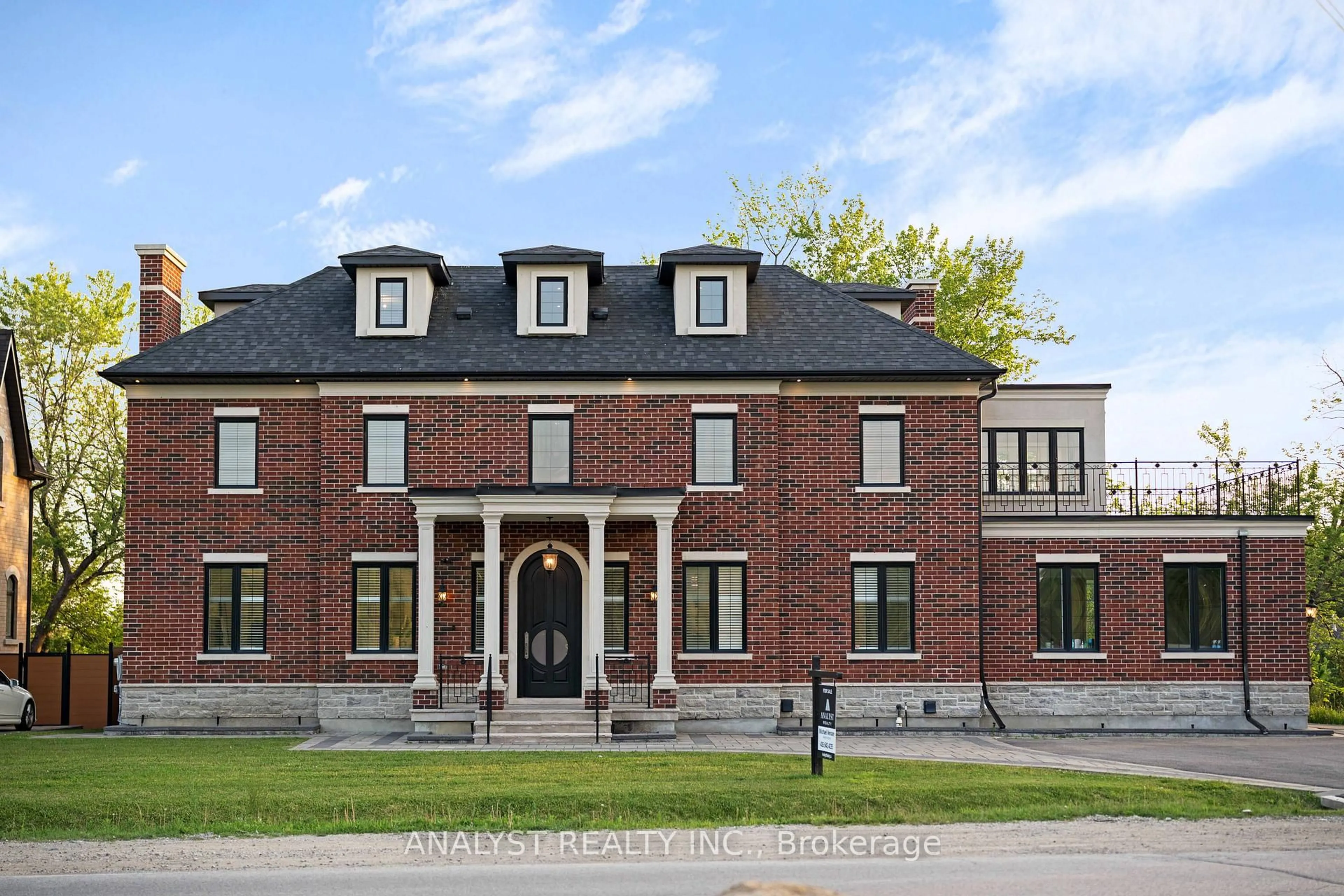 Home with brick exterior material, street for 10690 Islington Ave, Vaughan Ontario L0J 1C0