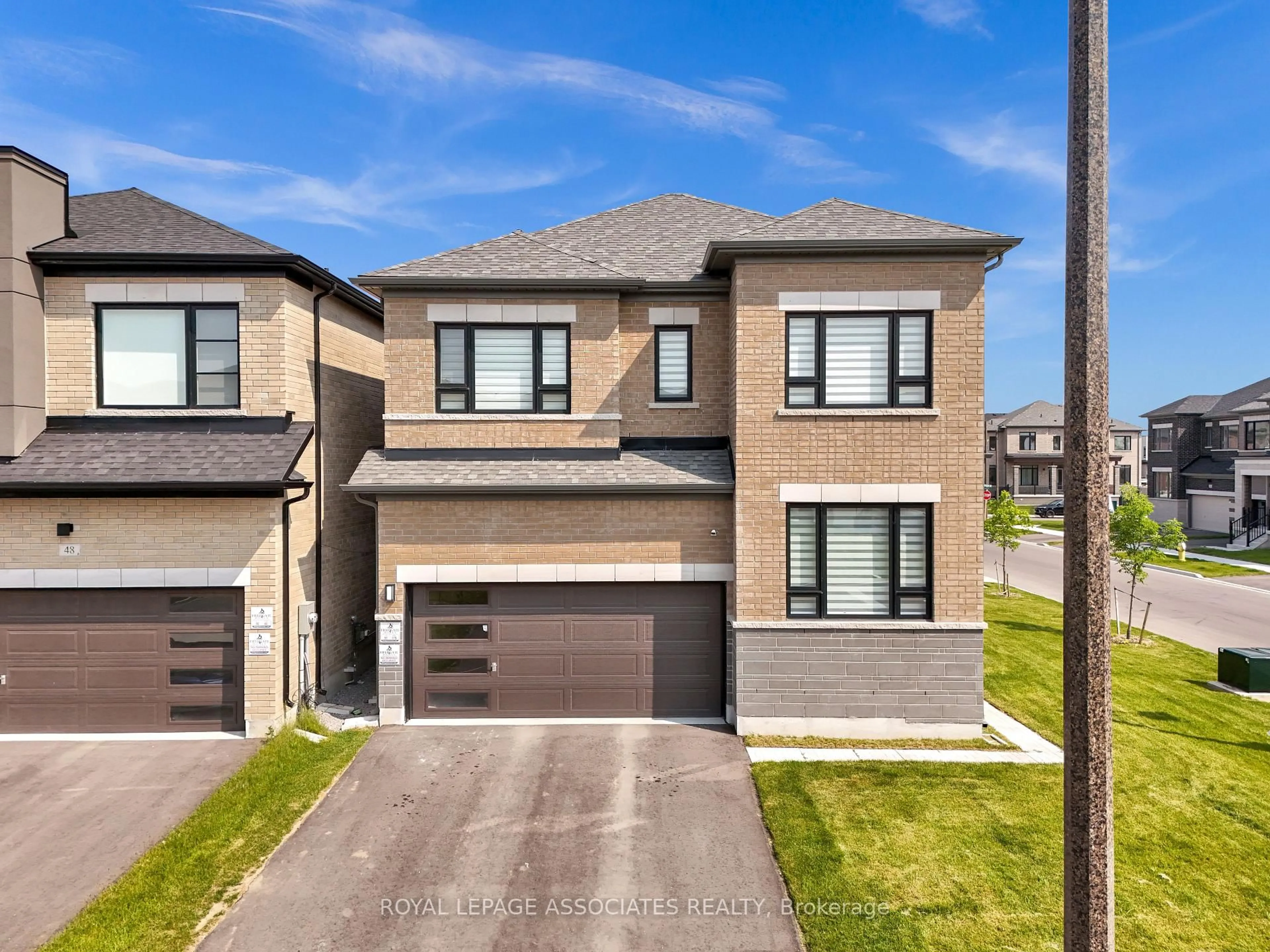 Home with brick exterior material, street for 375 Boundary Blvd, Whitchurch-Stouffville Ontario L4A 5E2
