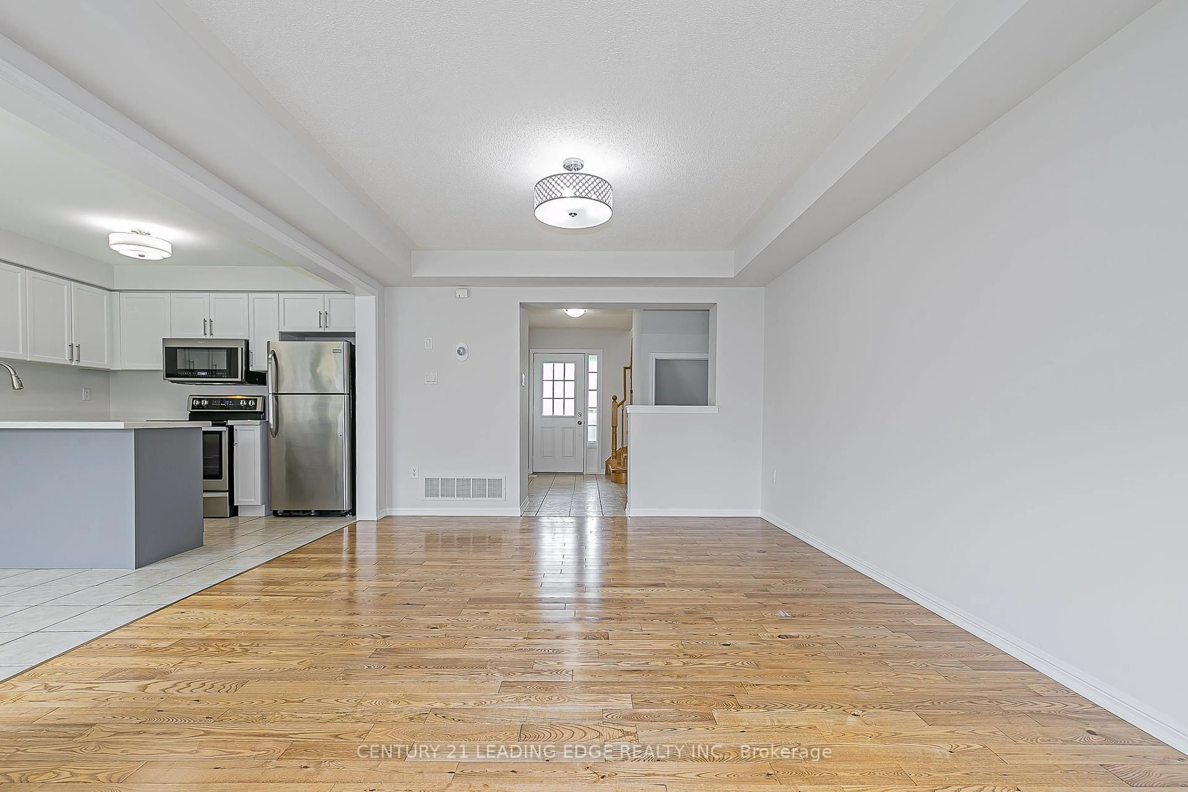 Unknown for 30 Kartok Ave, Whitchurch-Stouffville Ontario L4A 0R2