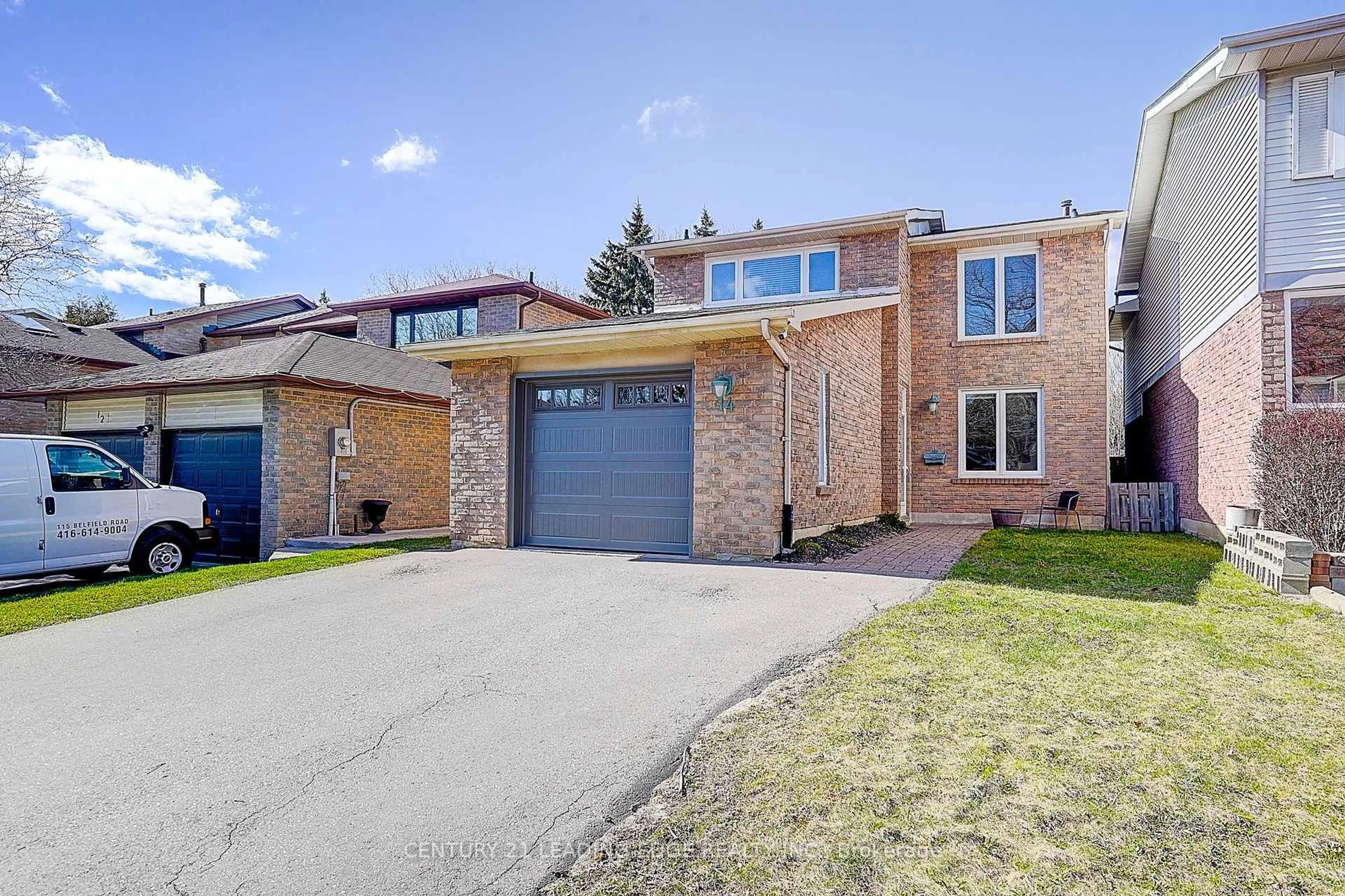 Home with brick exterior material, street for 14 PARKINSON Rd, Markham Ontario L3P 4G5