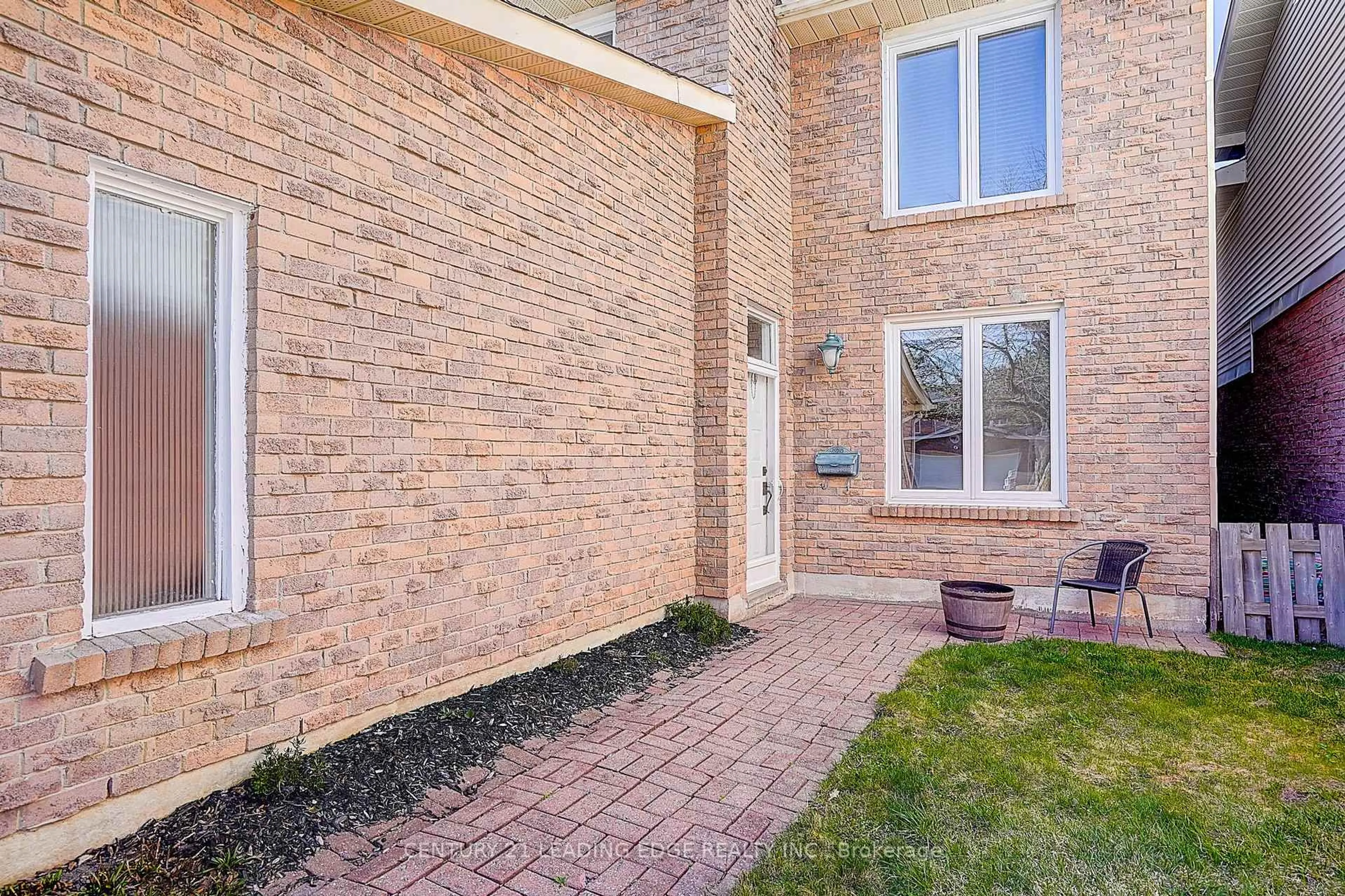 Home with brick exterior material, street for 14 PARKINSON Rd, Markham Ontario L3P 4G5