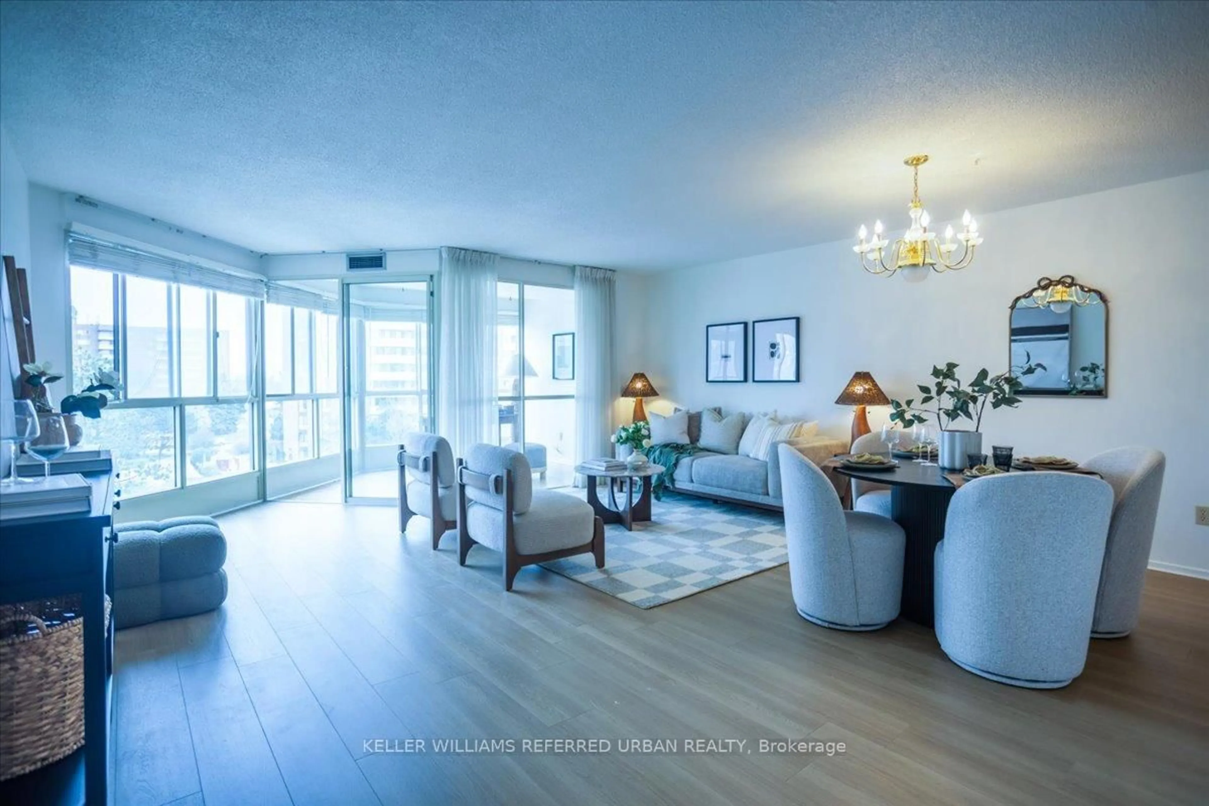 Living room with furniture, unknown for 5 Weldrick Rd #508, Richmond Hill Ontario L4C 8S9