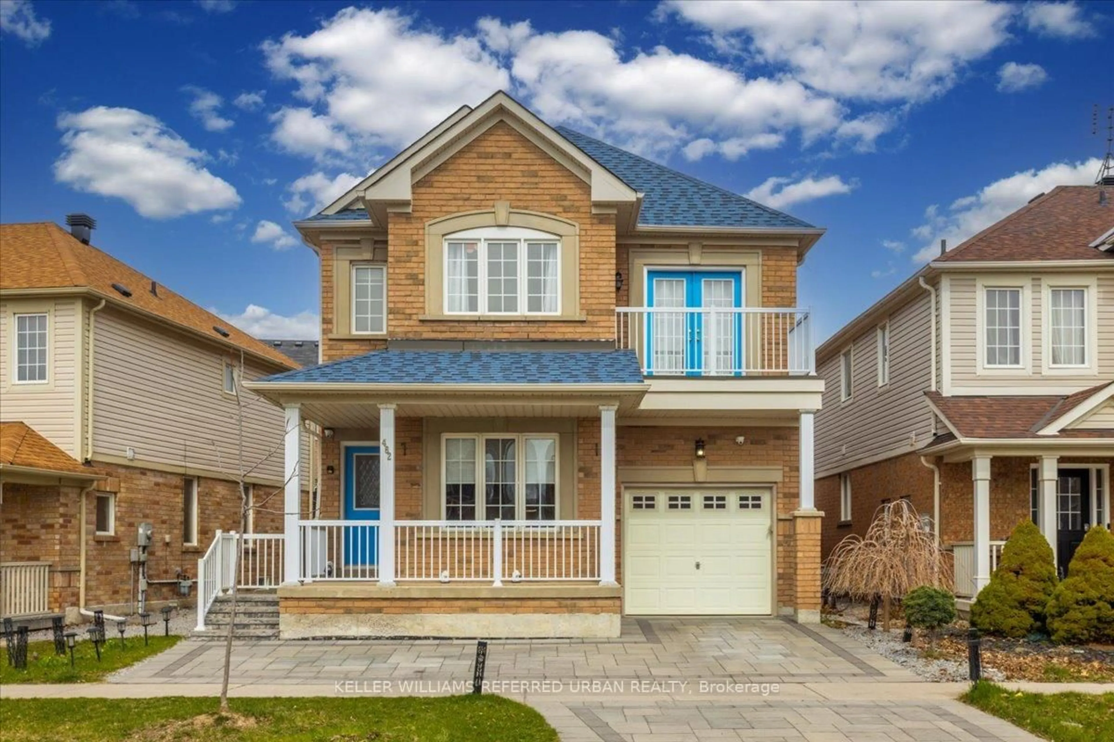 Home with brick exterior material, street for 462 Reeves Way Blvd, Whitchurch-Stouffville Ontario L4A 0H2