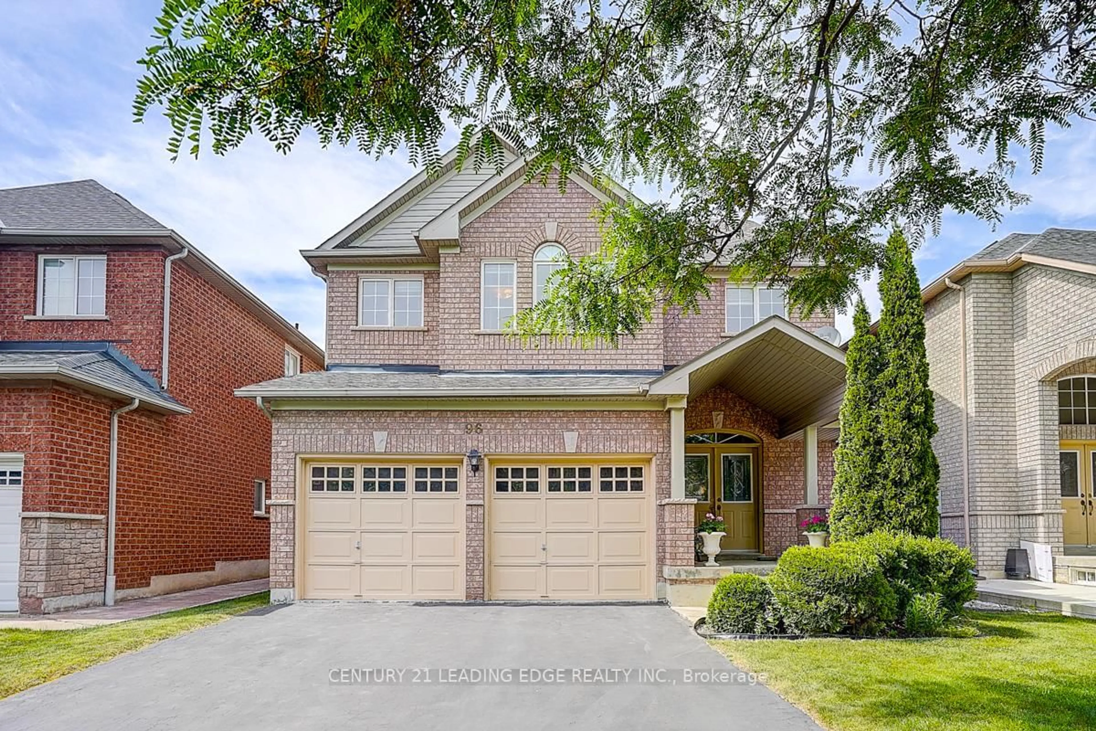 Home with brick exterior material, street for 96 Tuscana Blvd, Vaughan Ontario L4K 5K4