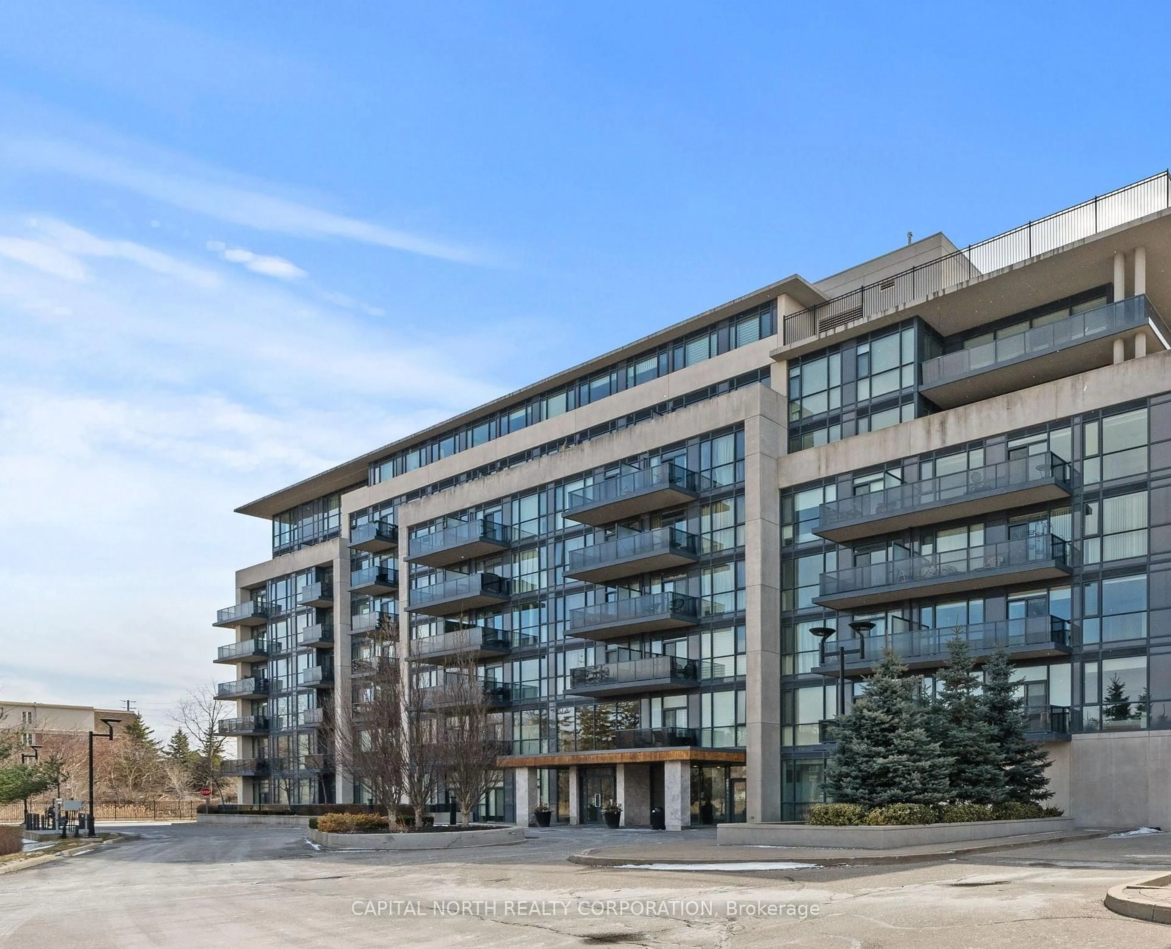 Indoor foyer for 4700 Highway 7 #309, Vaughan Ontario L4L 0B4
