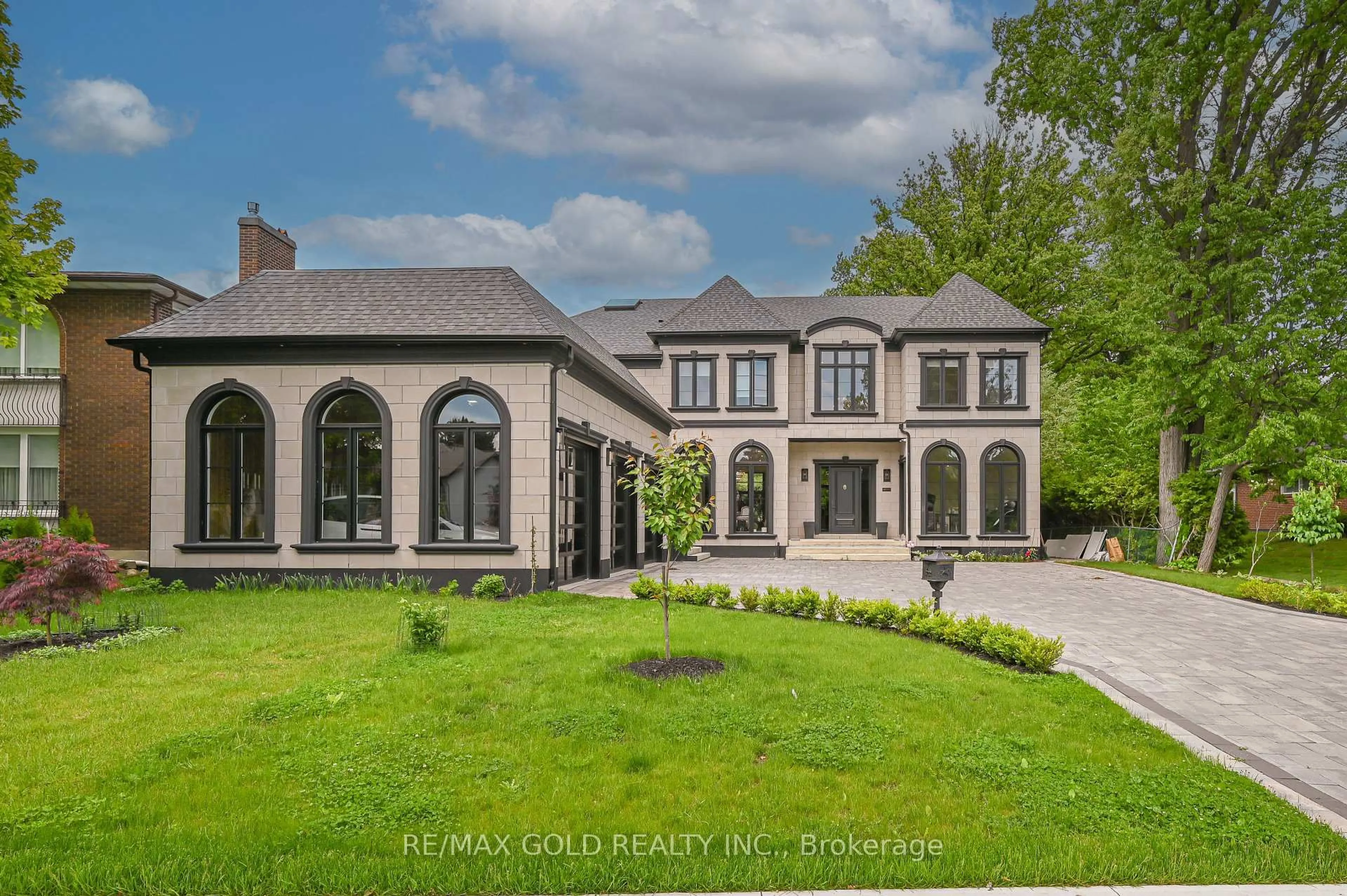 Home with brick exterior material, street for 48 Sylvadene Pkwy, Vaughan Ontario L4L 2M6
