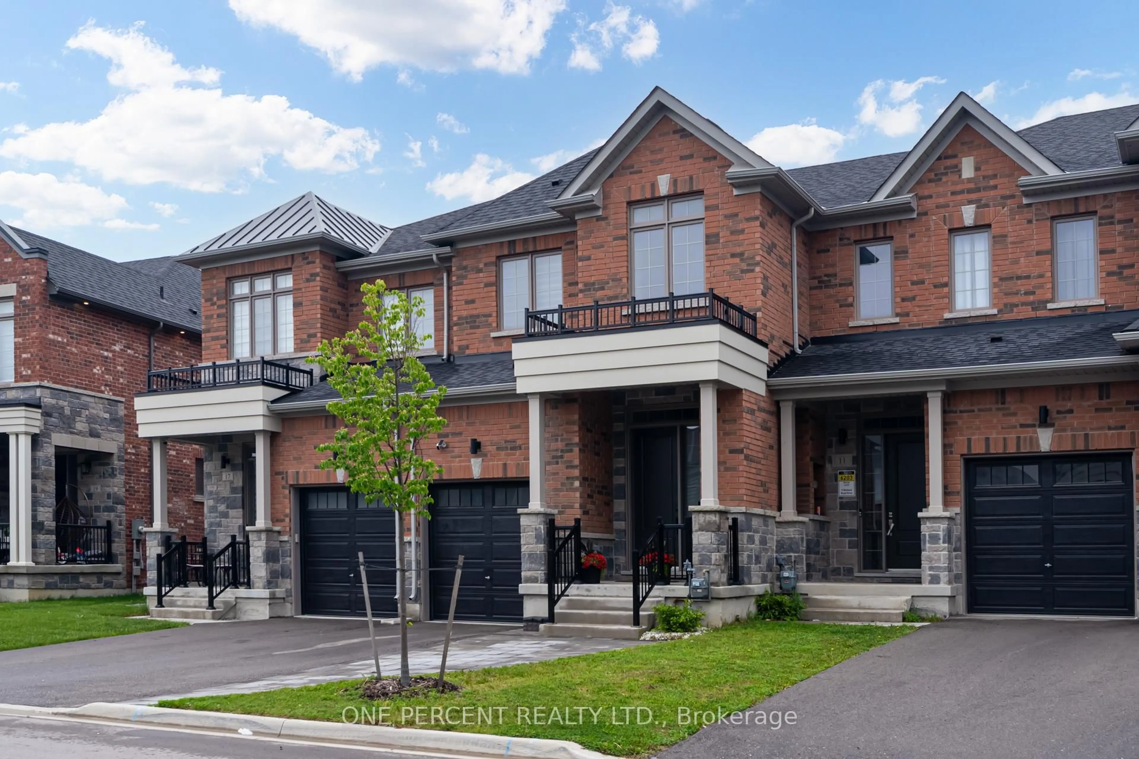Home with brick exterior material, street for 15 Richard Boyd Dr, East Gwillimbury Ontario L9N 0S6