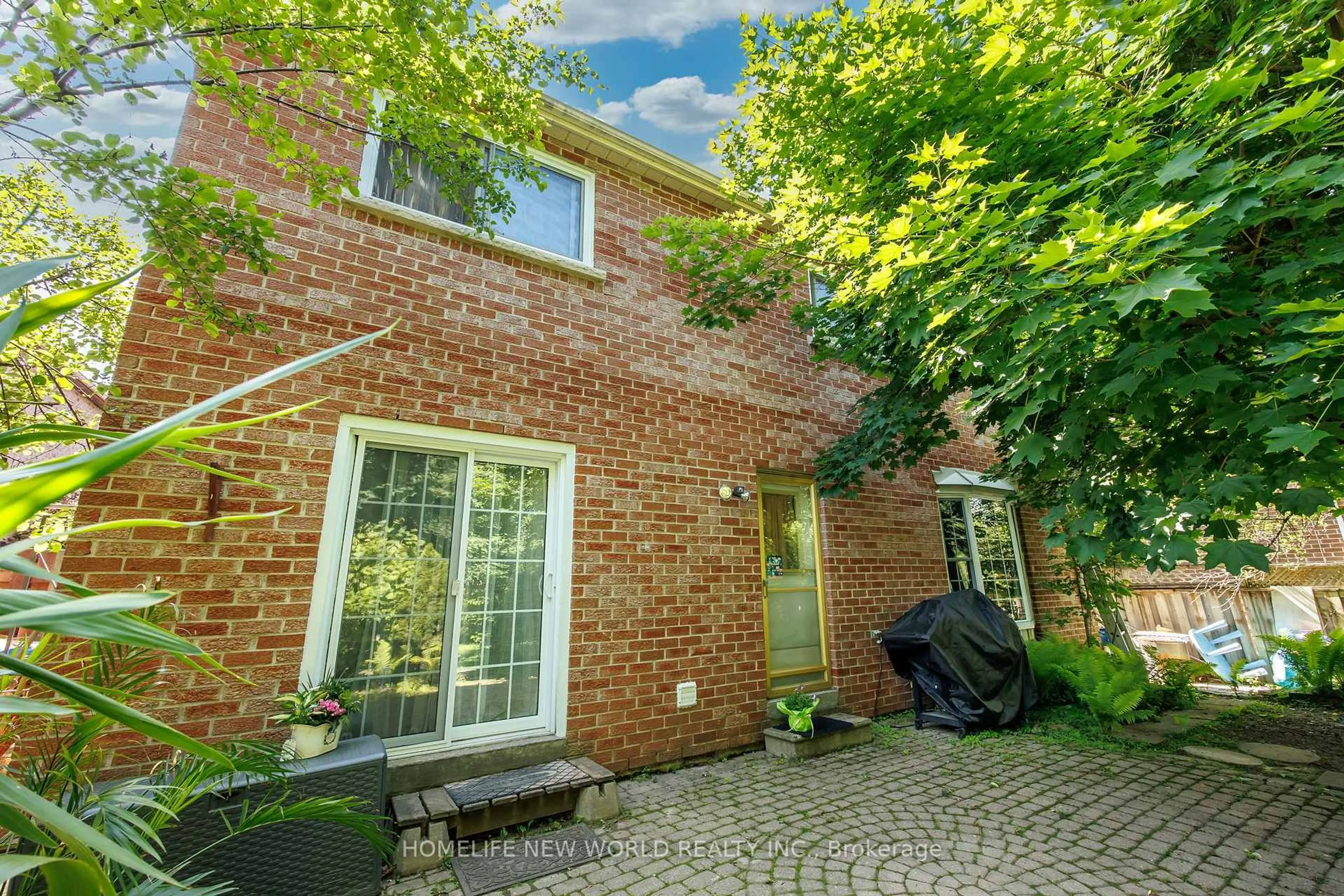 Unknown for 158 Murray Dr, Aurora Ontario L4G 2C5