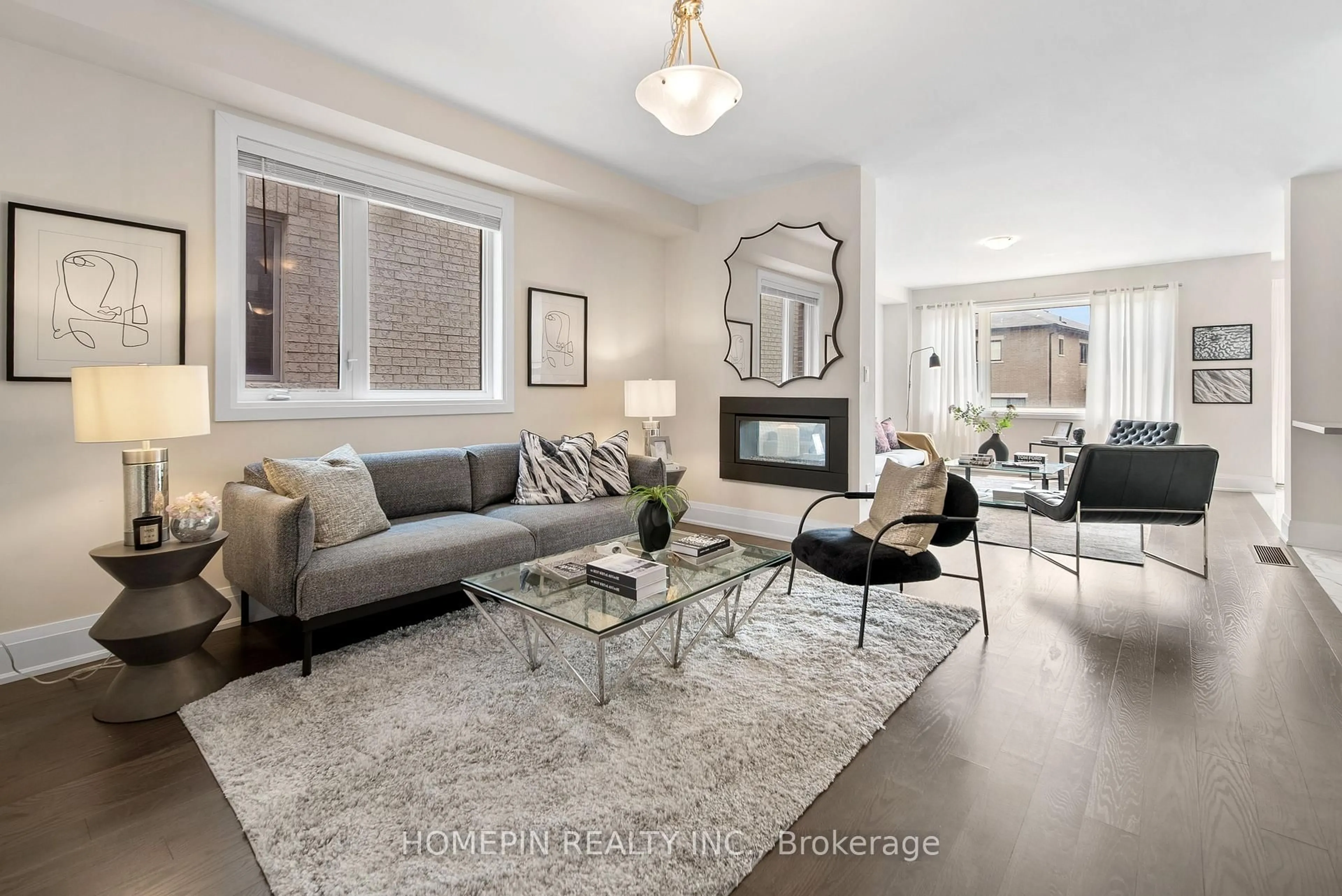 Living room with furniture, unknown for 10 Starkweather St, Aurora Ontario L4G 0Z3