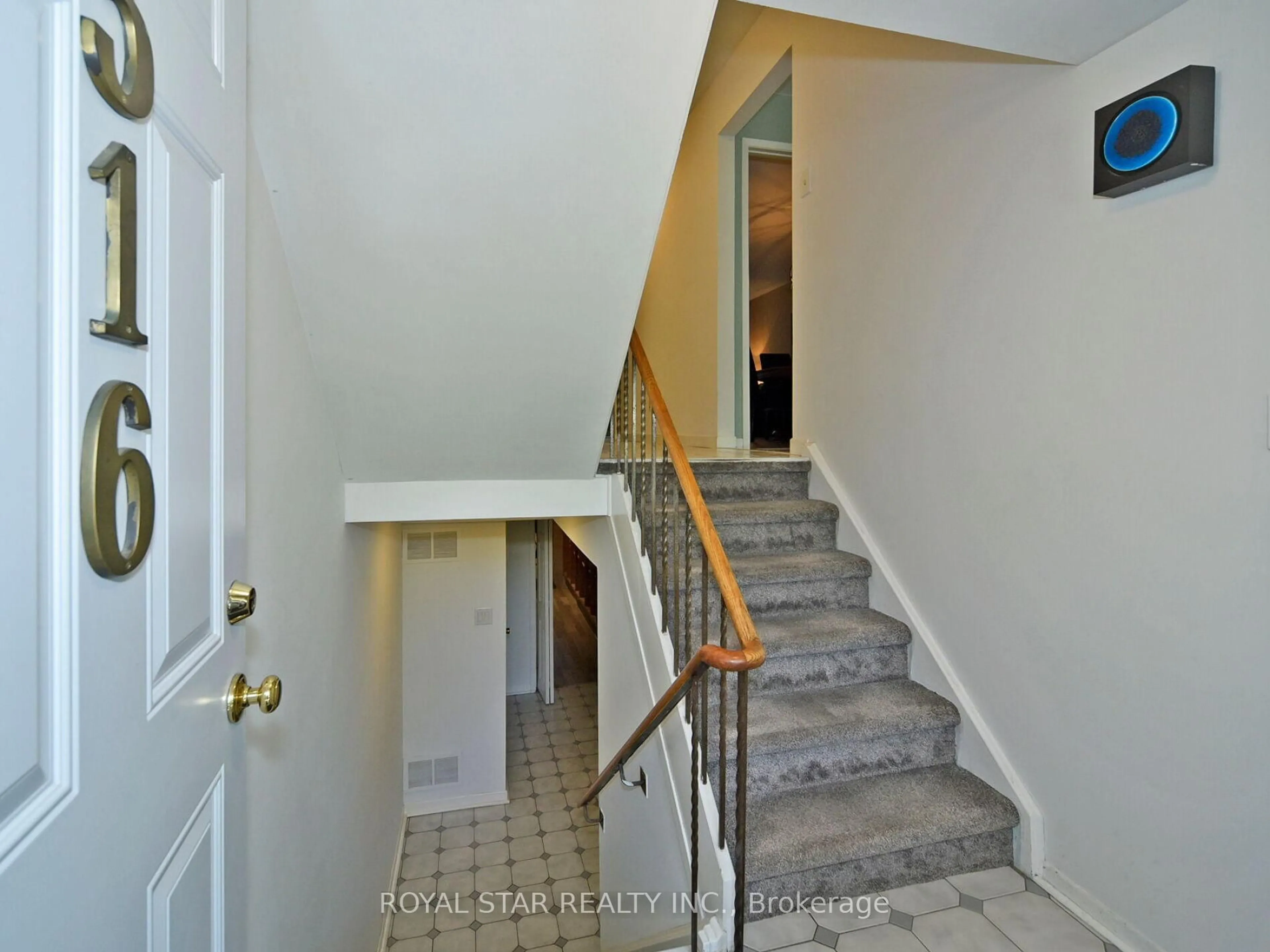 Unknown for 316 Simonston Blvd, Markham Ontario L3T 4T5