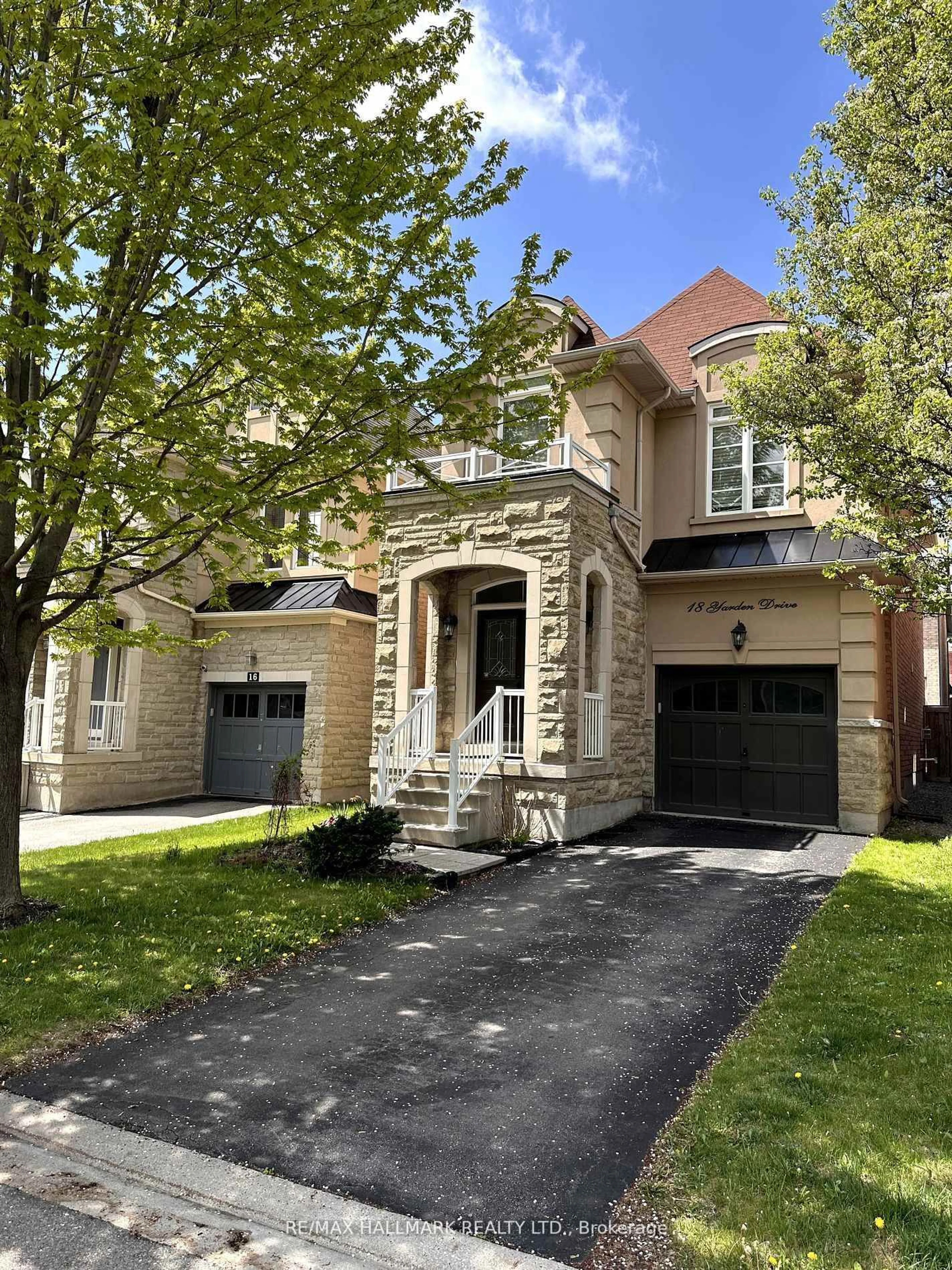 Home with brick exterior material, street for 18 Yarden Dr, Vaughan Ontario L6A 0W2