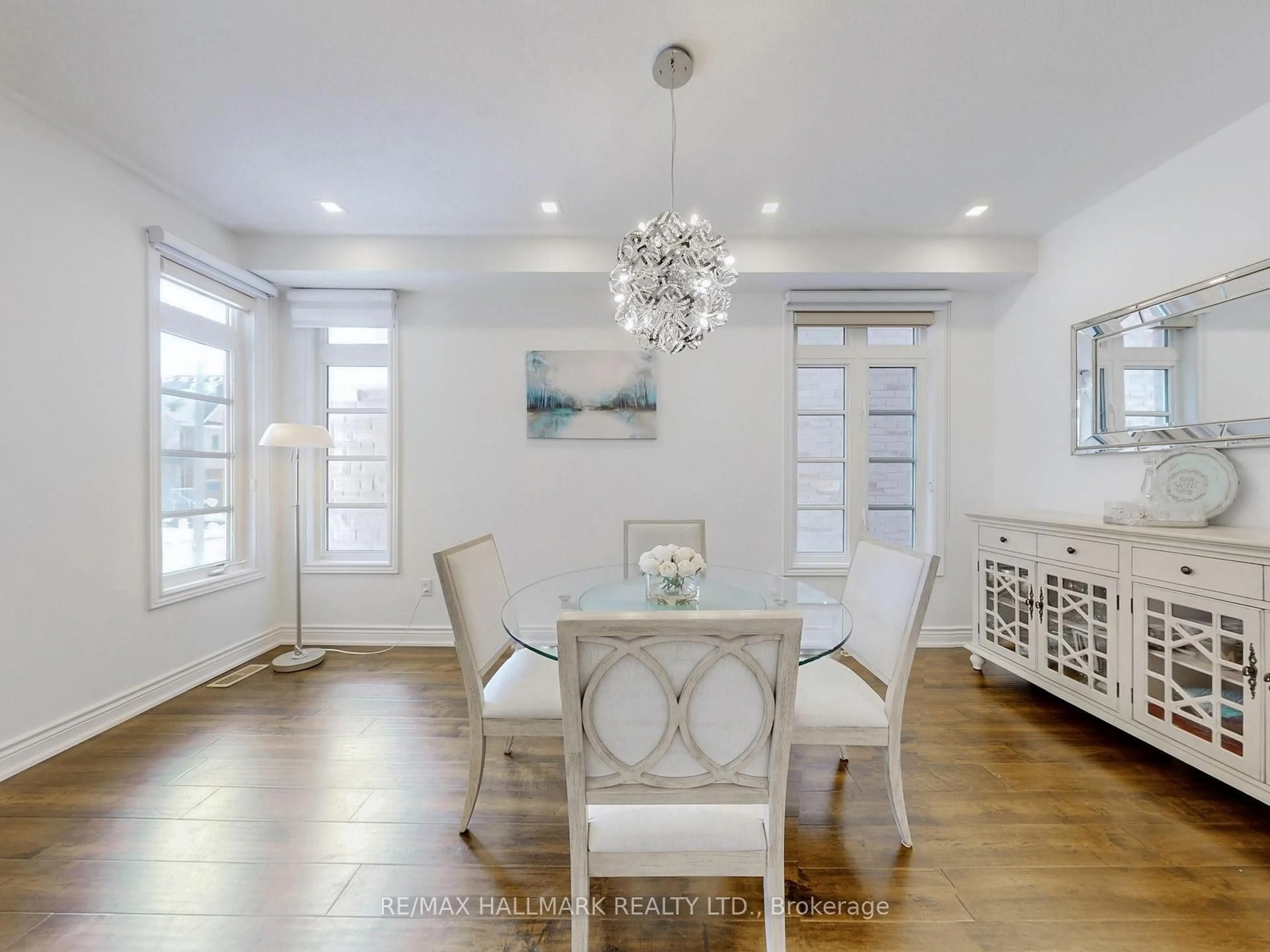 Dining room, unknown for 18 Yarden Dr, Vaughan Ontario L6A 0W2