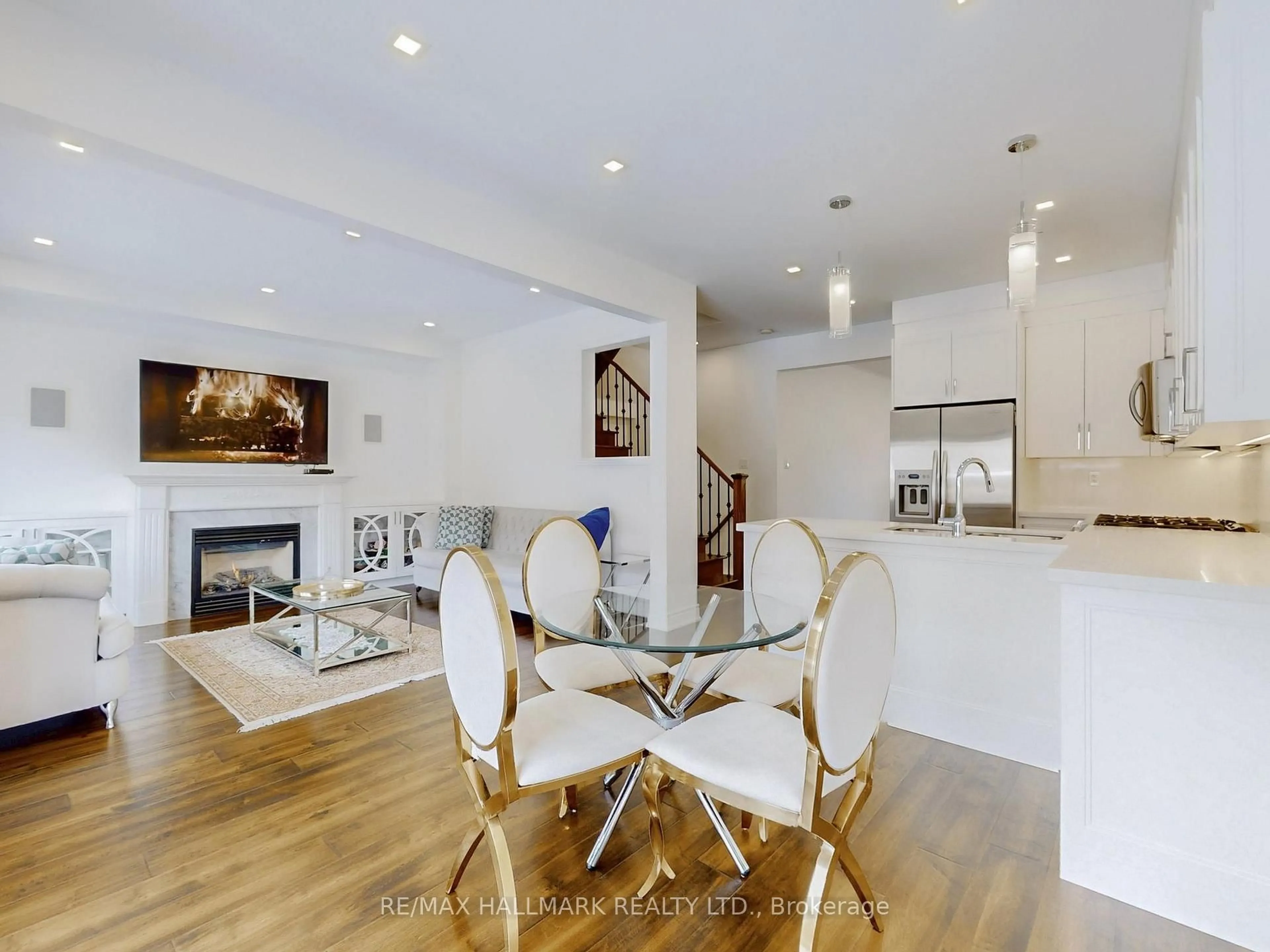 Unknown for 18 Yarden Dr, Vaughan Ontario L6A 0W2