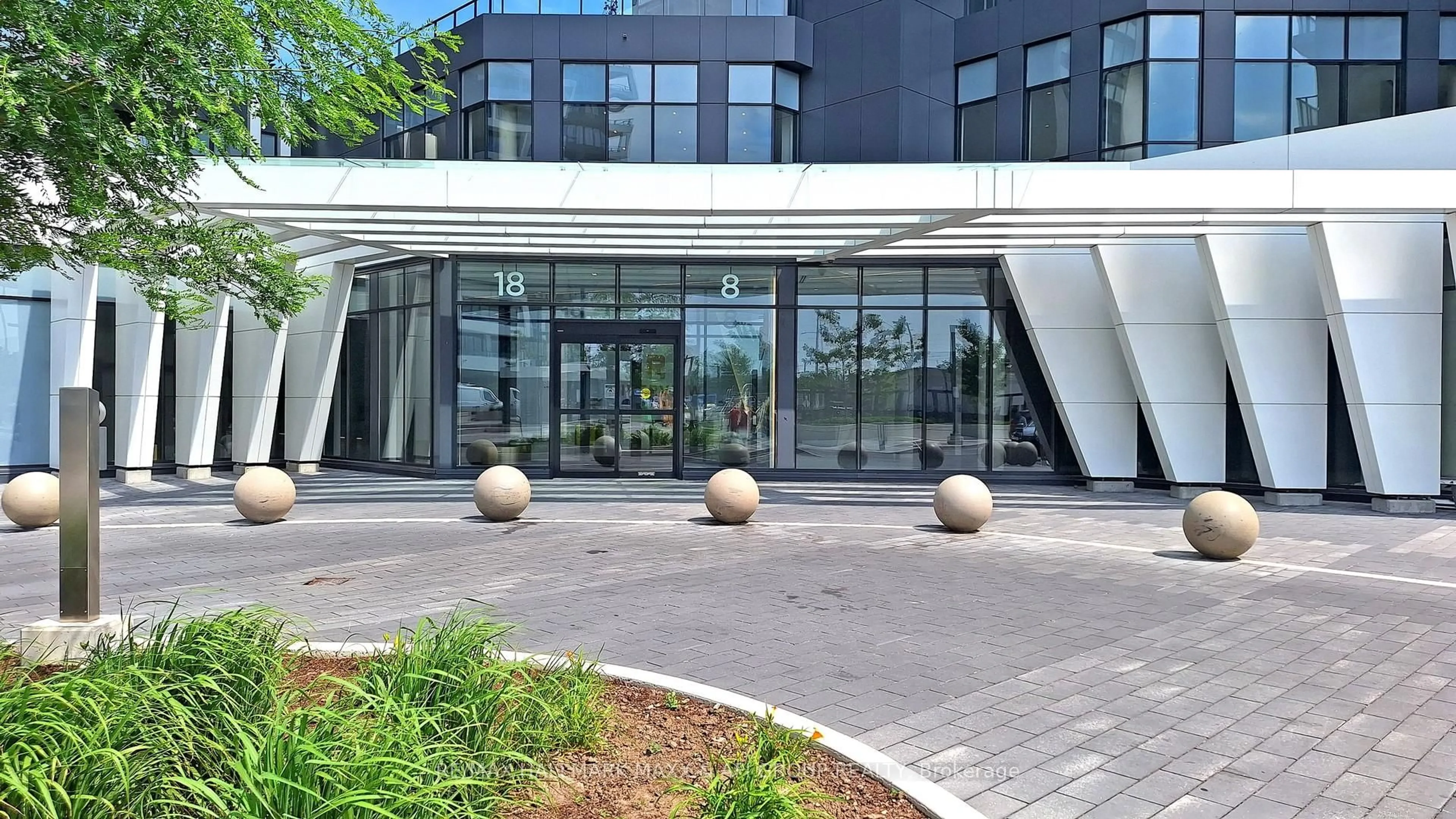 Indoor foyer for 8 Water Walk Dr #2209, Markham Ontario L3R 6L4