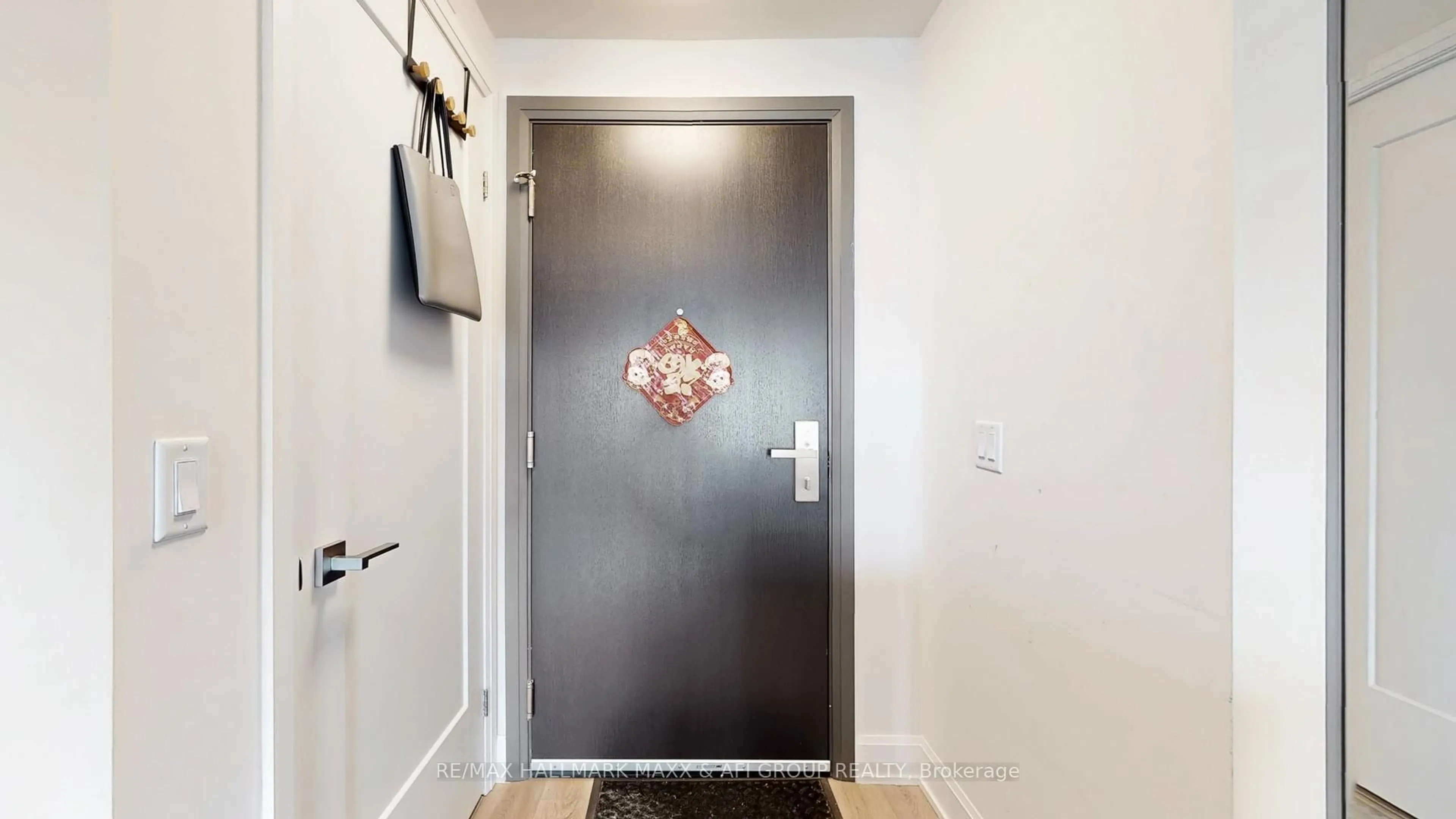 Indoor entryway for 8 Water Walk Dr #2209, Markham Ontario L3R 6L4