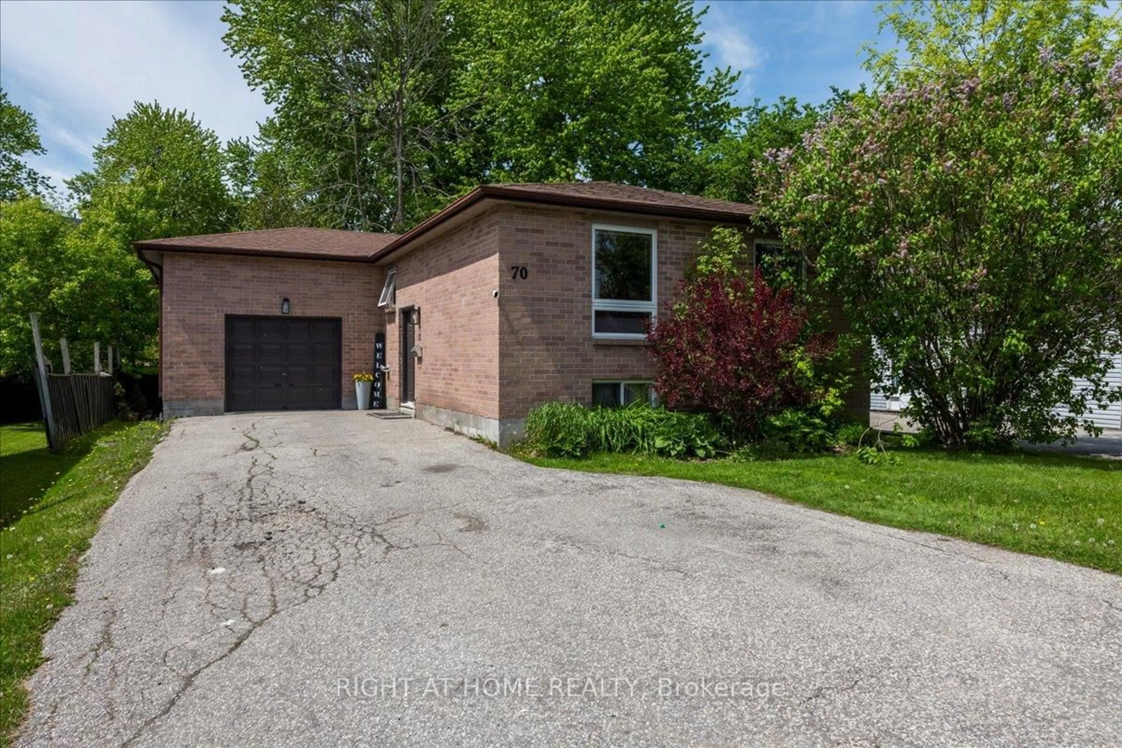 Home with brick exterior material, street for 70 metro Rd, Georgina Ontario L4P 1W1