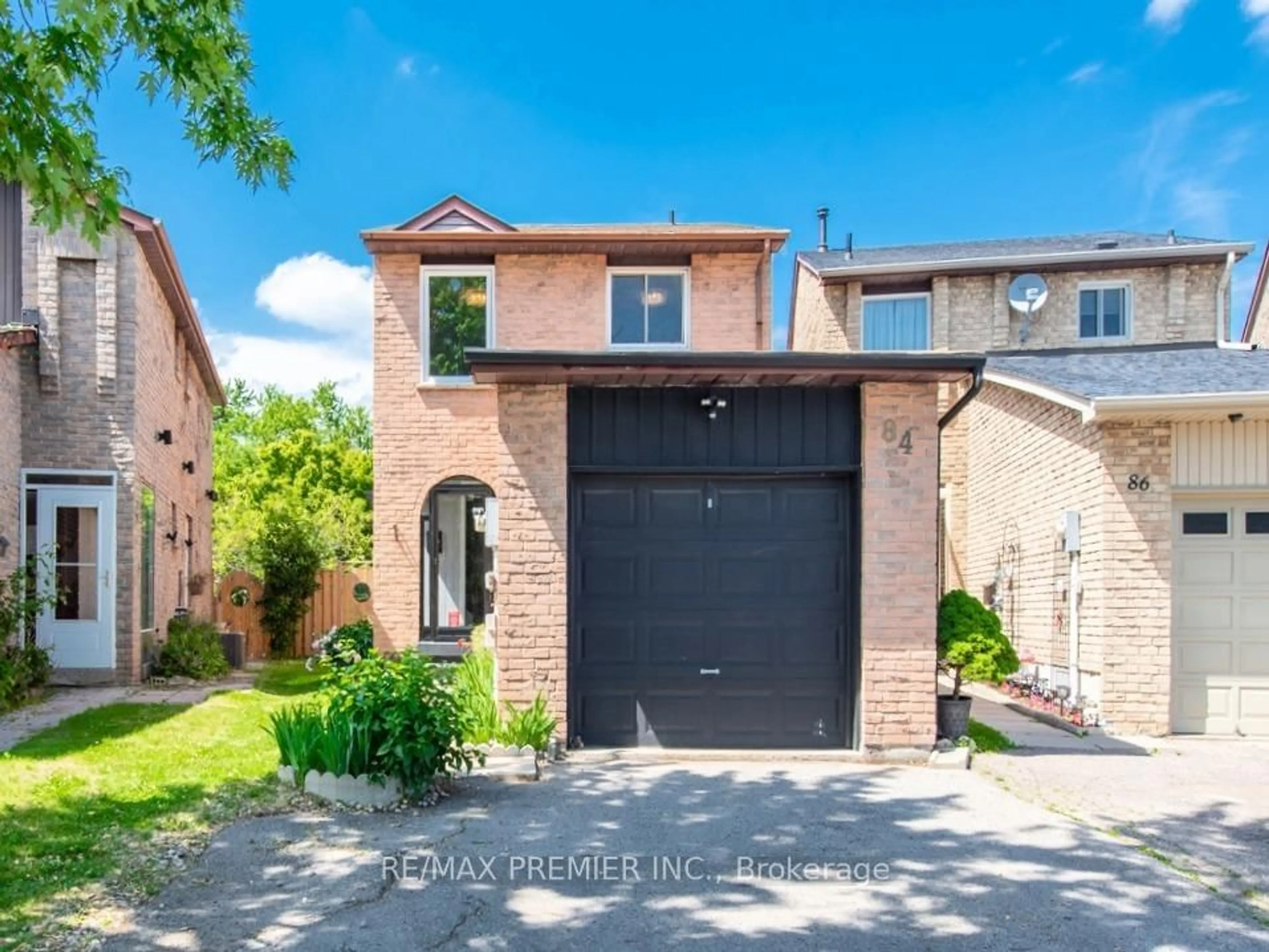 Home with brick exterior material, street for 84 Hord Cres, Vaughan Ontario L4J 3A7