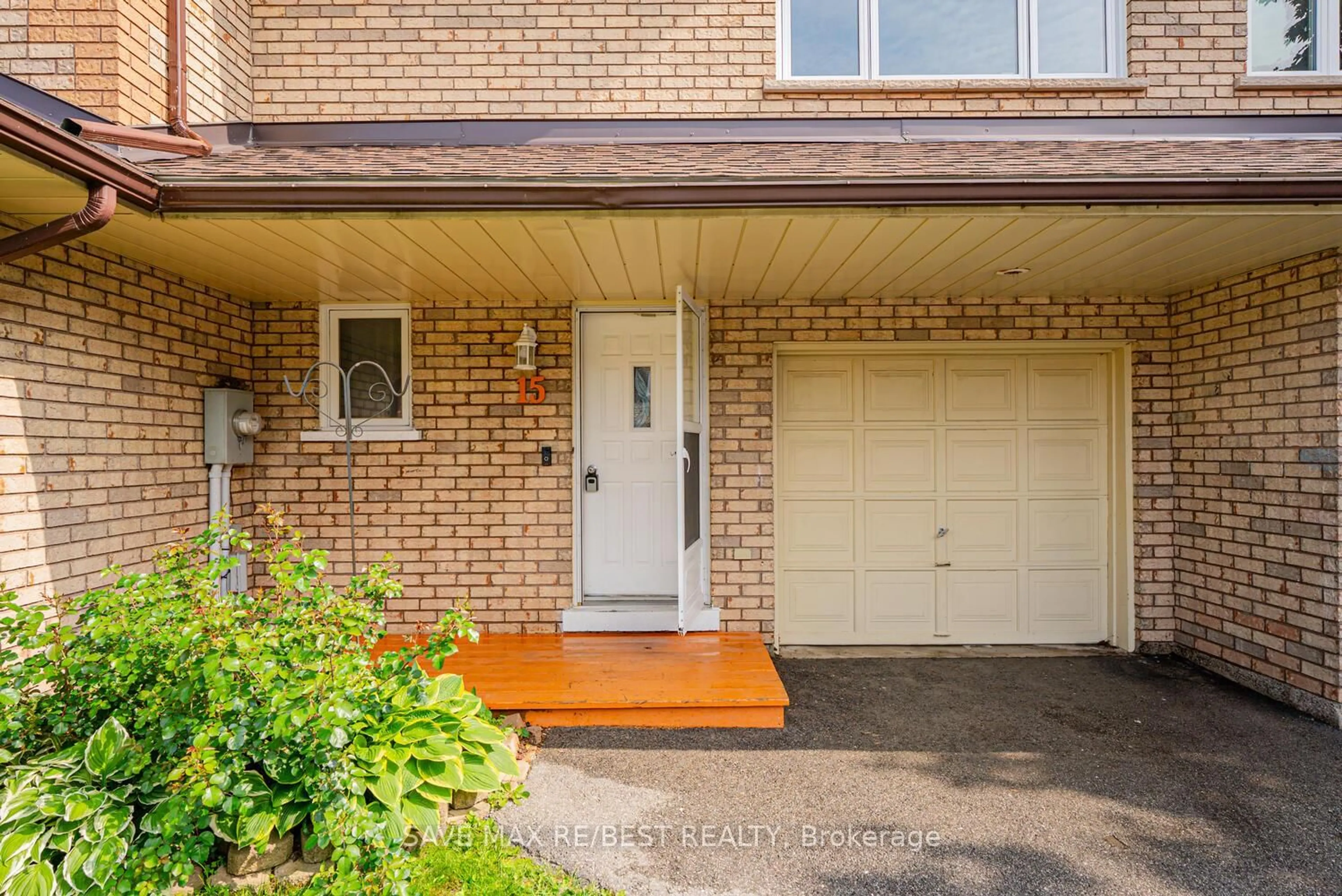 Unknown for 15 RIVERLEY Lane, New Tecumseth Ontario L9R 1C5