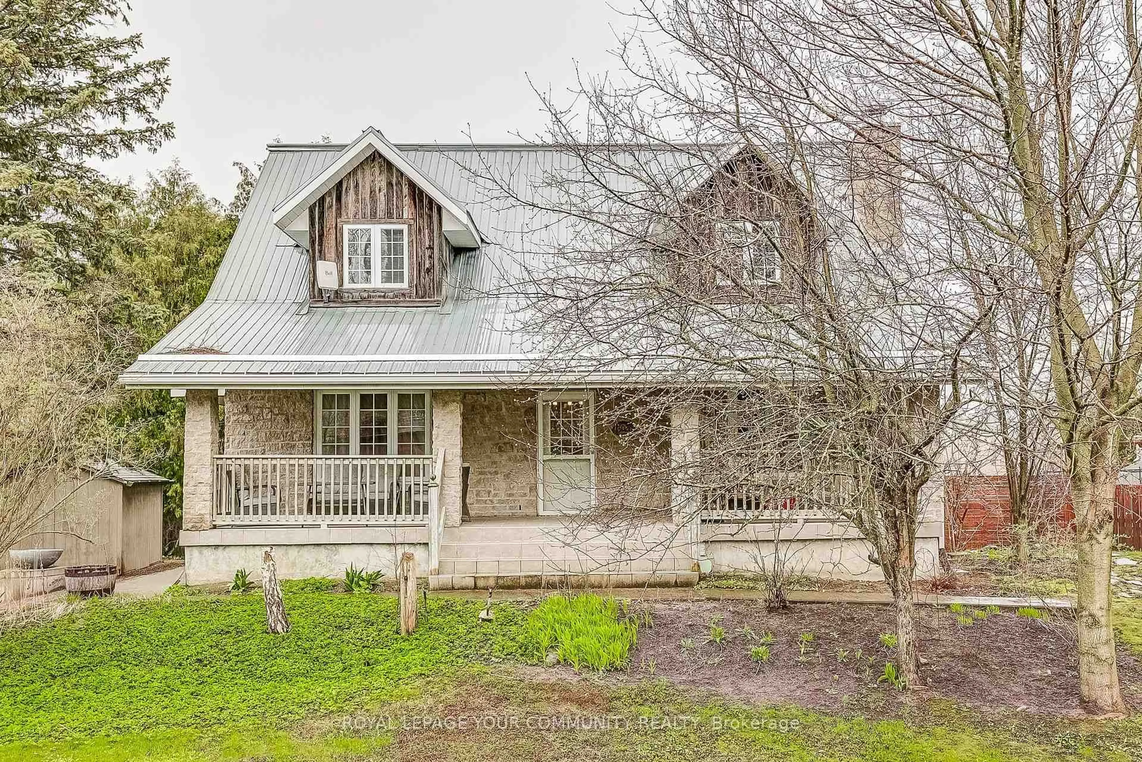 A pic from outside/outdoor area/front of a property/back of a property/a pic from drone, street for 13020 Concession Road 5, Uxbridge Ontario L9P 1R2