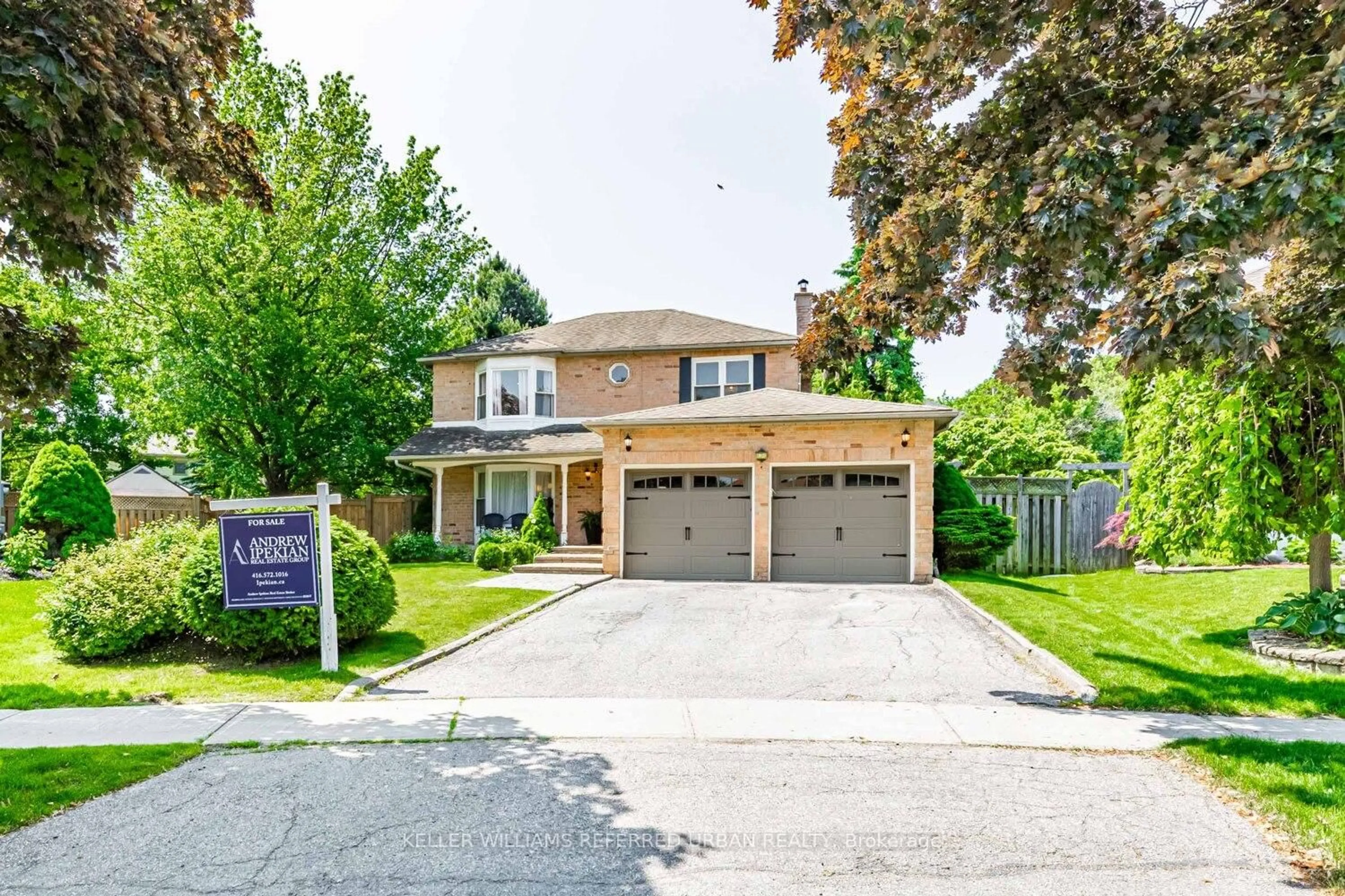 Home with brick exterior material, street for 42 Haskell Cres, Aurora Ontario L4G 5T3