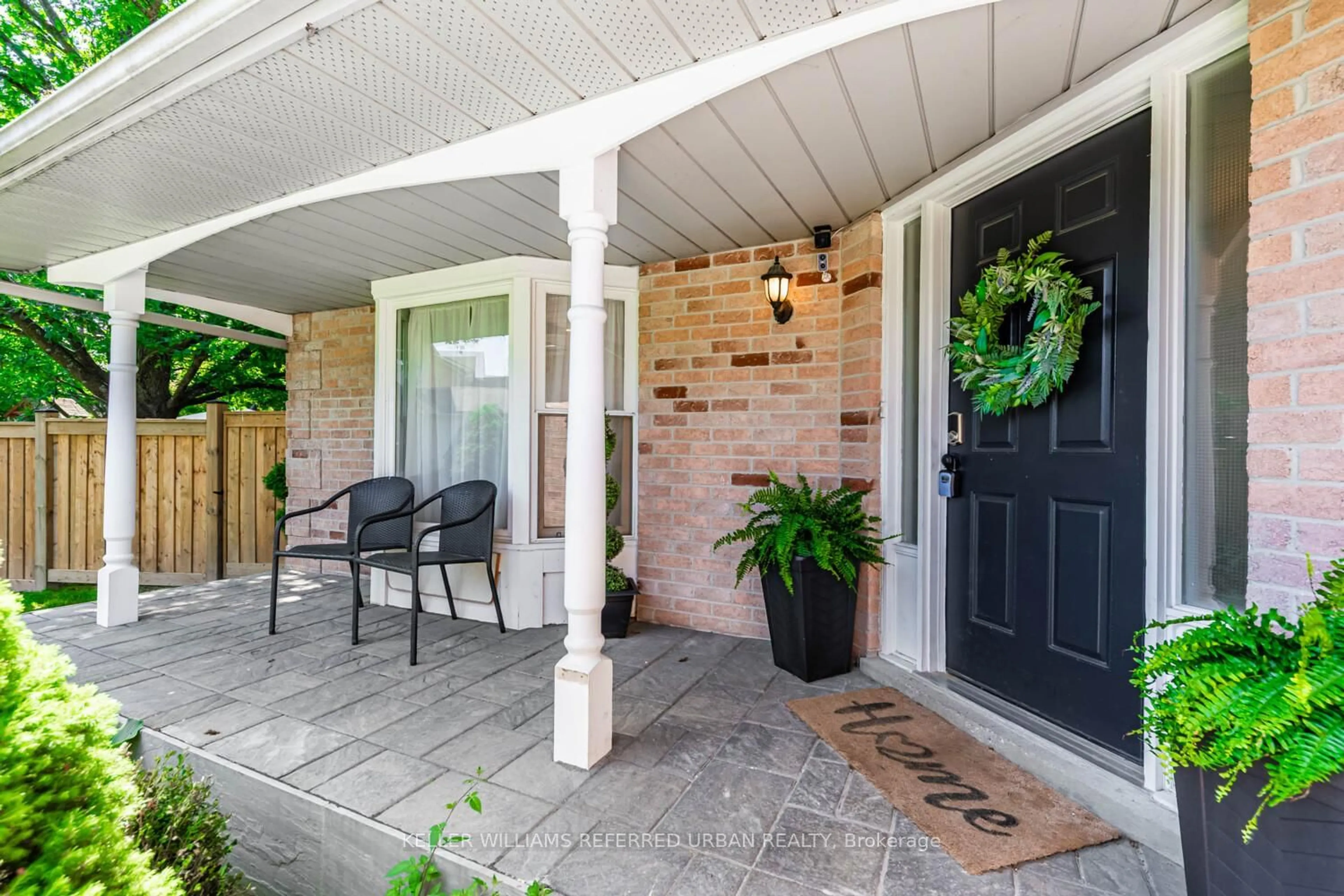 Unknown for 42 Haskell Cres, Aurora Ontario L4G 5T3