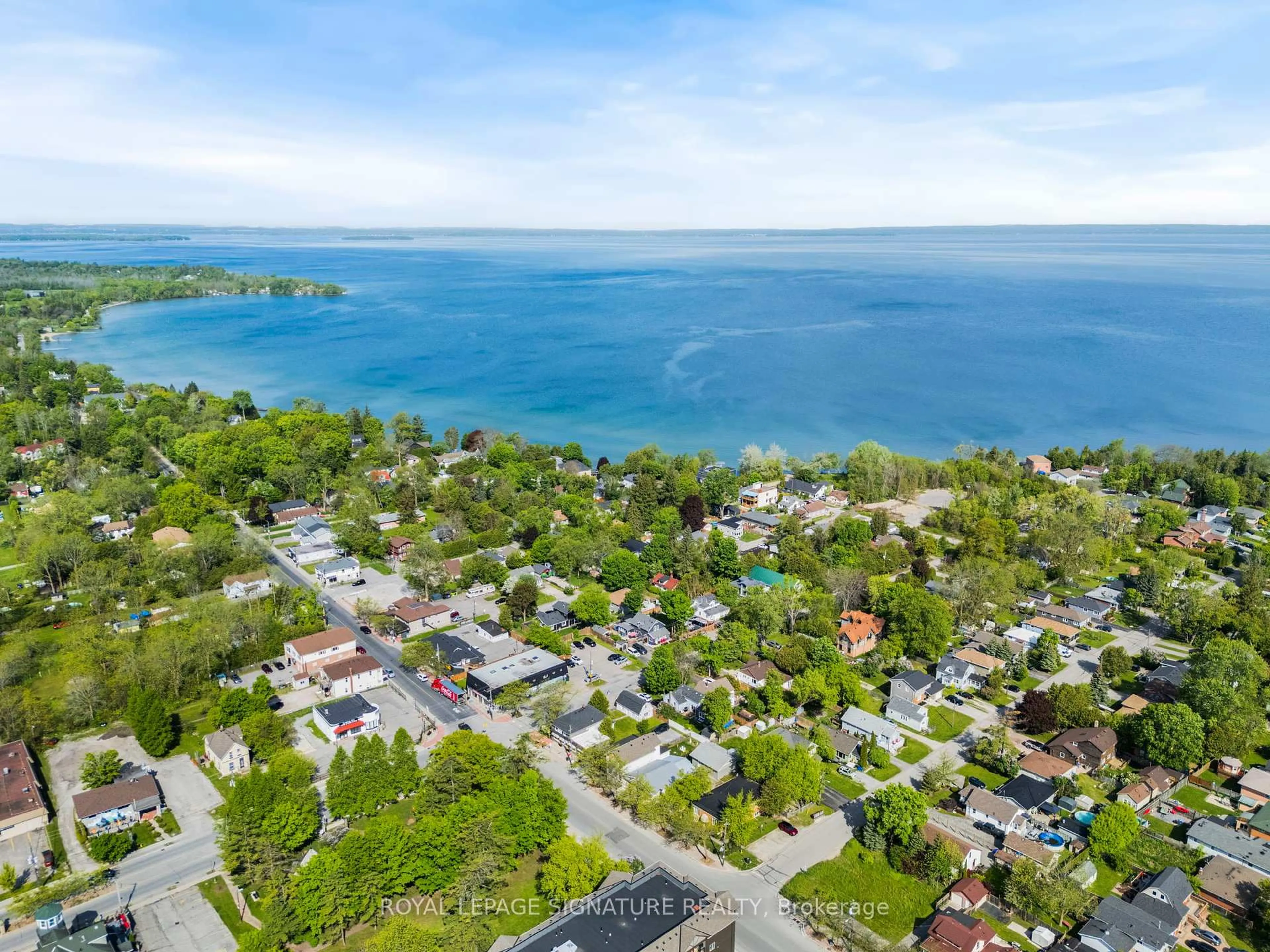 A pic from outside/outdoor area/front of a property/back of a property/a pic from drone, water/lake/river/ocean view for 1668 Metro Rd, Georgina Ontario L0E 1S0
