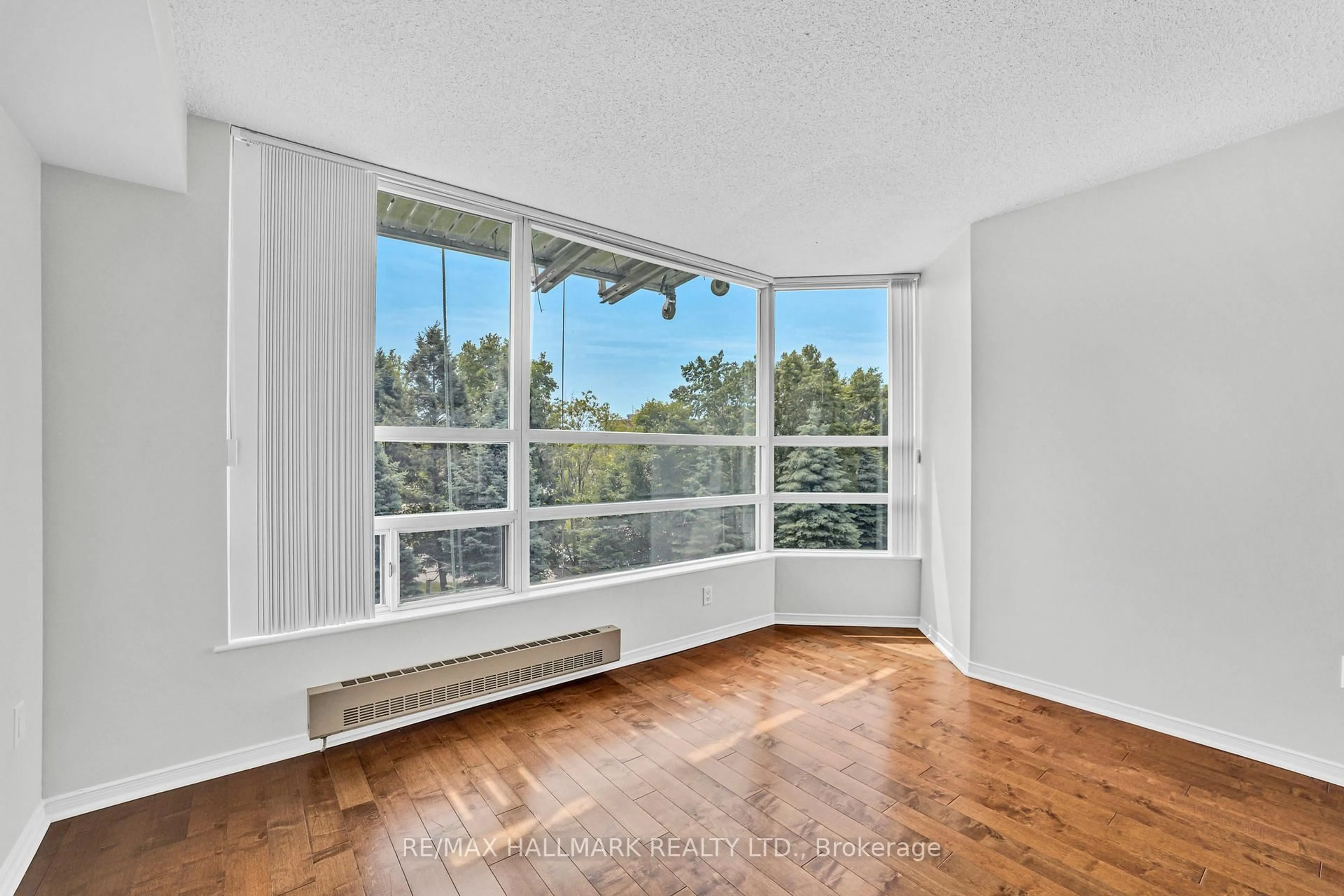 A pic of a room for 7825 Bayview Ave #310, Markham Ontario L3T 7N2