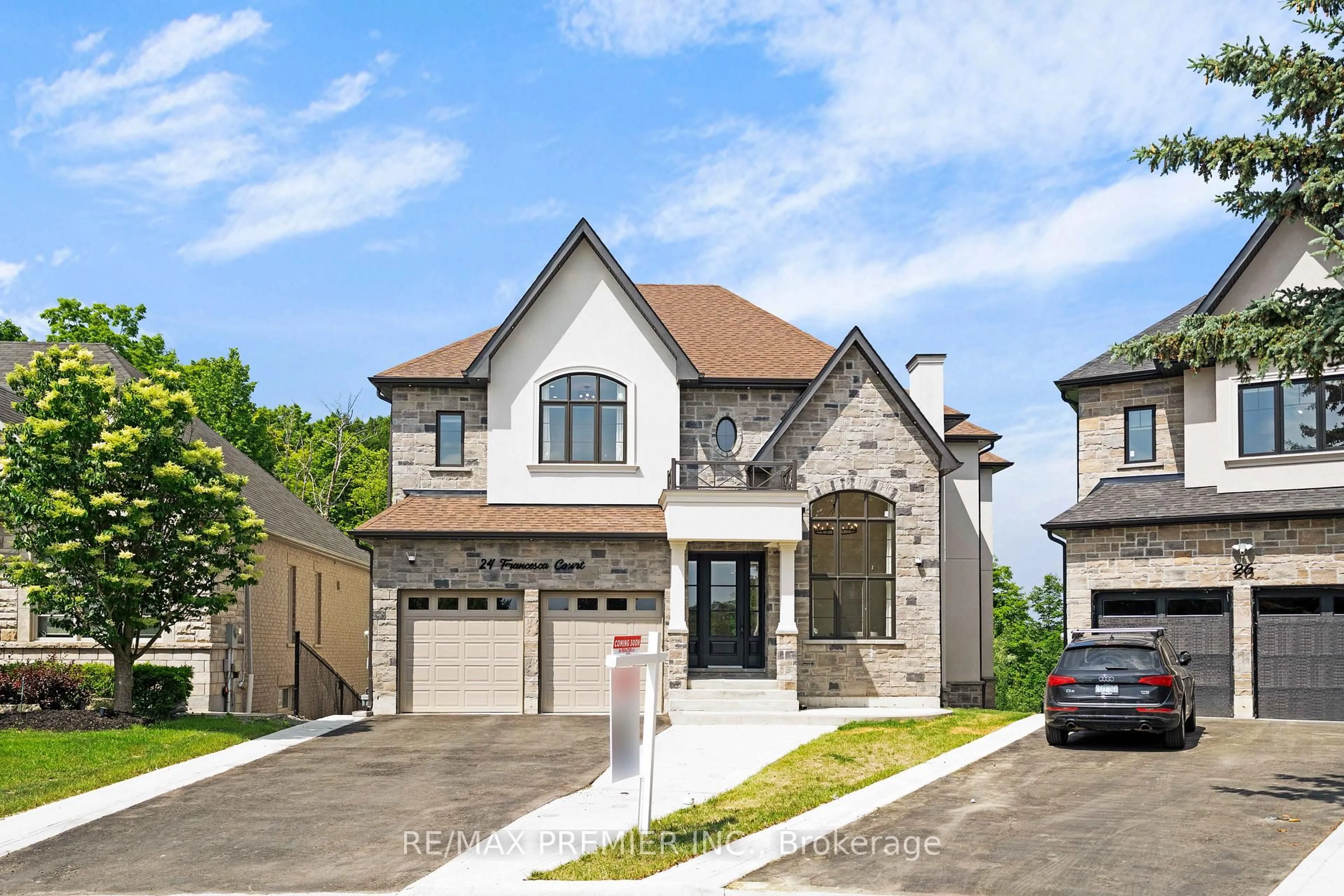 Home with brick exterior material, street for 24 Francesca Crt, Vaughan Ontario L4L 9L2