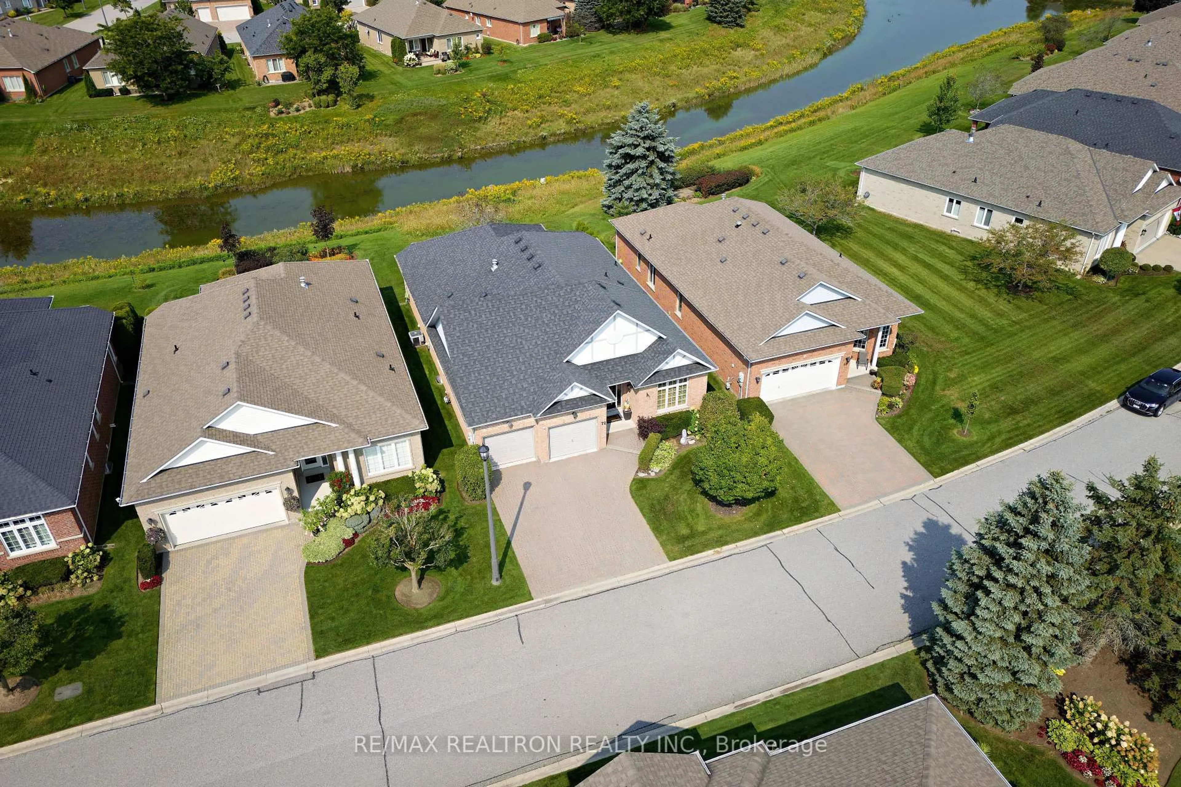A pic from outside/outdoor area/front of a property/back of a property/a pic from drone, water/lake/river/ocean view for 72 McDermott Tr, Whitchurch-Stouffville Ontario L4A 1N8
