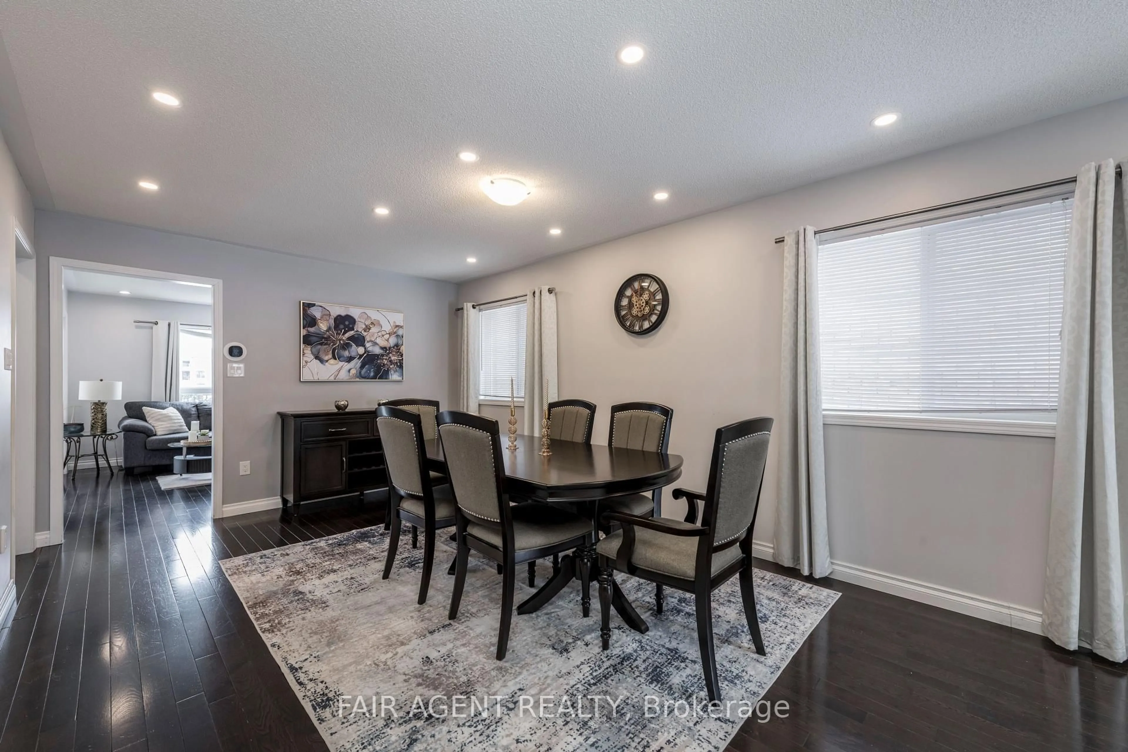 Dining room, wood/laminate floor for 1204 Mary-Lou St, Innisfil Ontario L9S 0C1